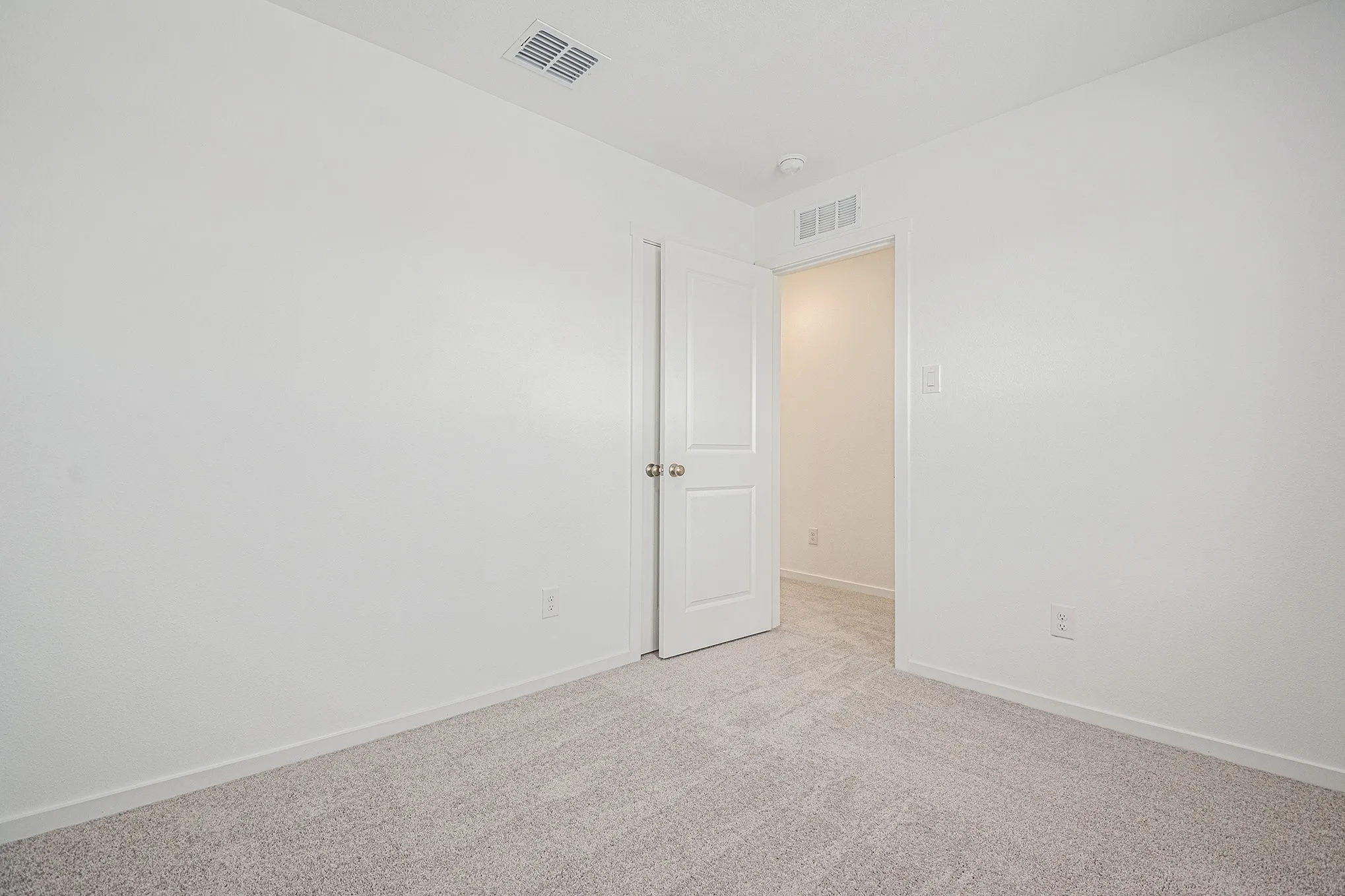Single Family Residence For Rent in Collin County , 911 Sandhill Crane Lane, Princeton, Texas 75407, 3 Bedrooms, 3 Bathrooms, 1 Garage spaces, 1,360 Sqft, built in 2025, Preowned, Price $1,575, mls#21228278, Real Estate Agent in Princeton, Homes For Rent in Collin county, Homes For Rent in Princeton, Realtor in Princeton Texas, Real Estate Brokerage Independent Realty Texas, Luminita Cordes Realtor