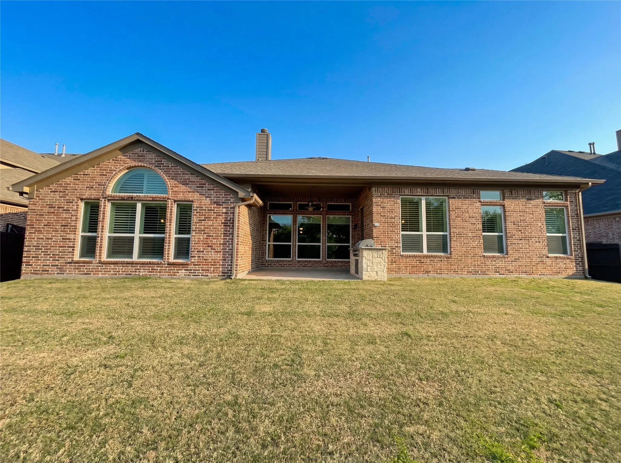 Single Family Residence For Sale in Denton County , 4157 Chantilly Lane, Frisco, Texas 75036, 4 Bedroom, 5 Bathroom, 3 Garage spaces, 3,492 Sqft, built in 2015, mls#21228276, Real Estate Agent in Frisco, Homes For Sale in Denton county, Homes For Sale in Frisco, Realtor in Frisco Texas, Real Estate Brokerage Independent Realty Texas, Luminita Cordes Realtor