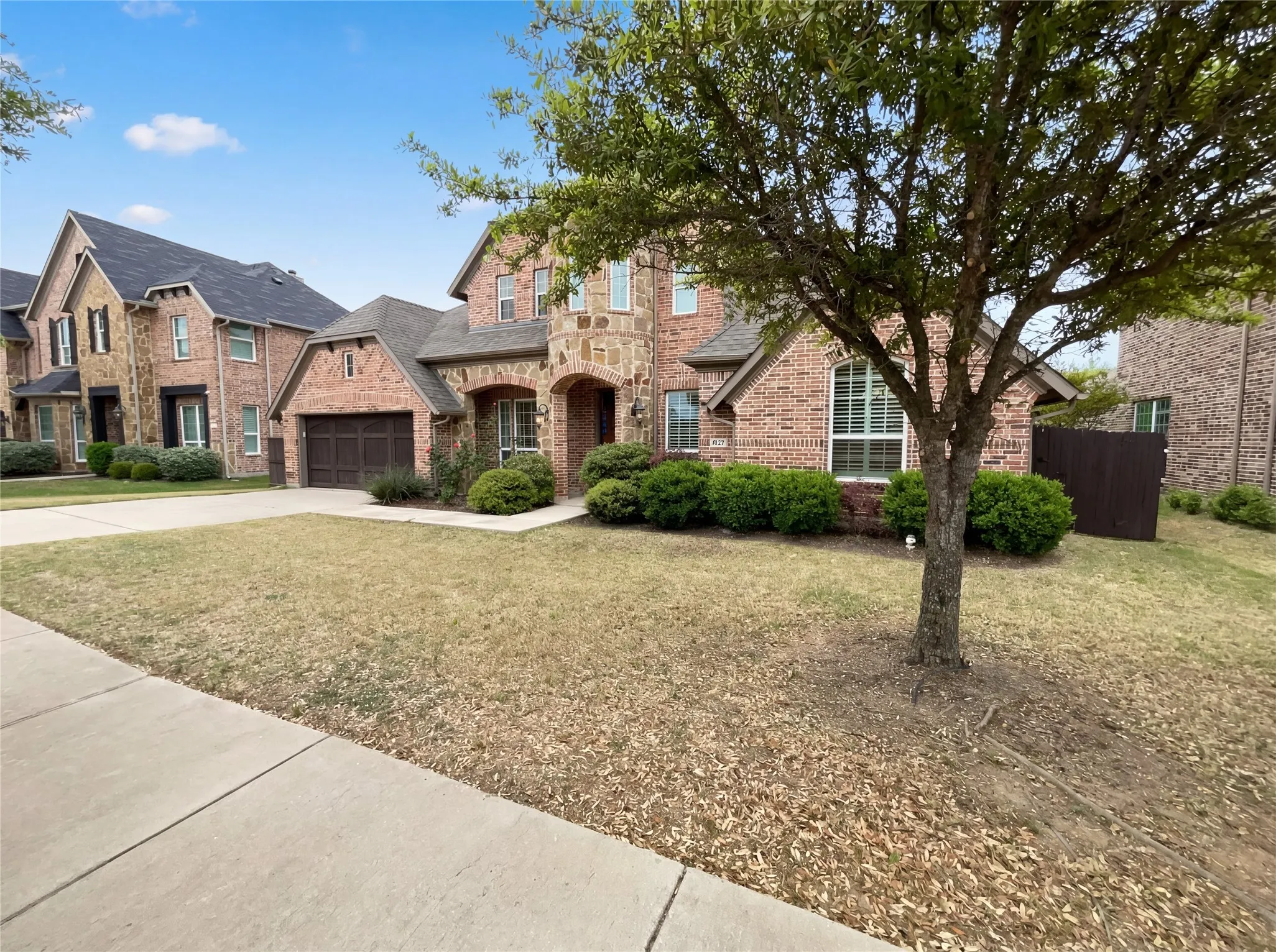 Single Family Residence For Sale in Denton County , 4157 Chantilly Lane, Frisco, Texas 75036, 4 Bedroom, 5 Bathroom, 3 Garage spaces, 3,492 Sqft, built in 2015, mls#21228276, Real Estate Agent in Frisco, Homes For Sale in Denton county, Homes For Sale in Frisco, Realtor in Frisco Texas, Real Estate Brokerage Independent Realty Texas, Luminita Cordes Realtor