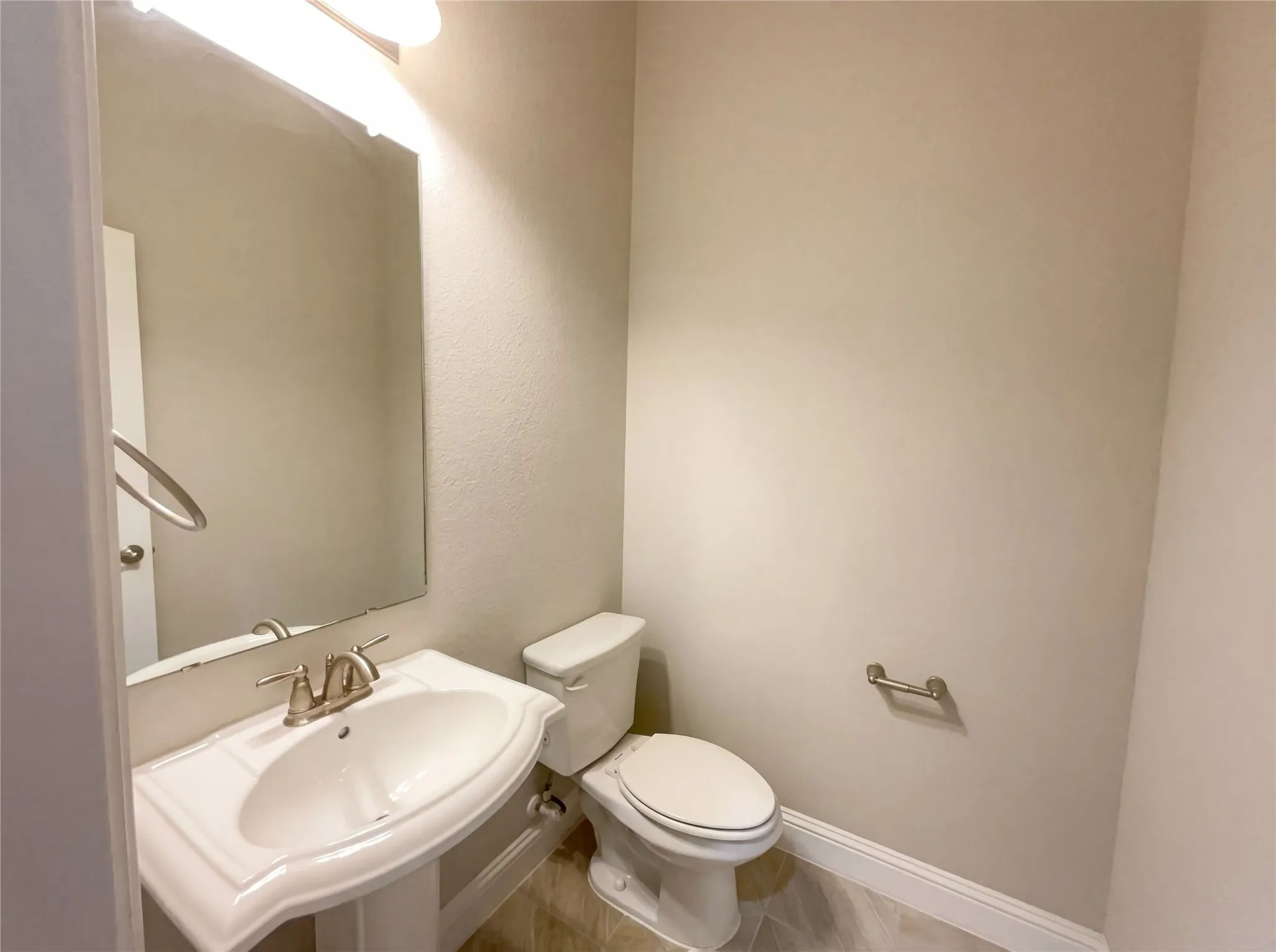 Single Family Residence For Sale in Denton County , 4157 Chantilly Lane, Frisco, Texas 75036, 4 Bedroom, 5 Bathroom, 3 Garage spaces, 3,492 Sqft, built in 2015, mls#21228276, Real Estate Agent in Frisco, Homes For Sale in Denton county, Homes For Sale in Frisco, Realtor in Frisco Texas, Real Estate Brokerage Independent Realty Texas, Luminita Cordes Realtor