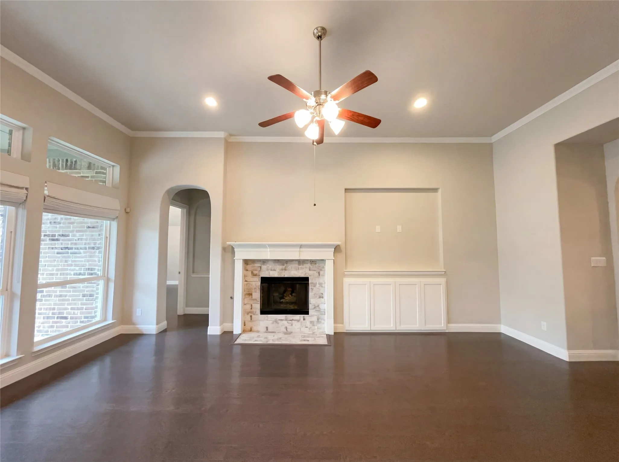 Single Family Residence For Sale in Denton County , 4157 Chantilly Lane, Frisco, Texas 75036, 4 Bedroom, 5 Bathroom, 3 Garage spaces, 3,492 Sqft, built in 2015, mls#21228276, Real Estate Agent in Frisco, Homes For Sale in Denton county, Homes For Sale in Frisco, Realtor in Frisco Texas, Real Estate Brokerage Independent Realty Texas, Luminita Cordes Realtor