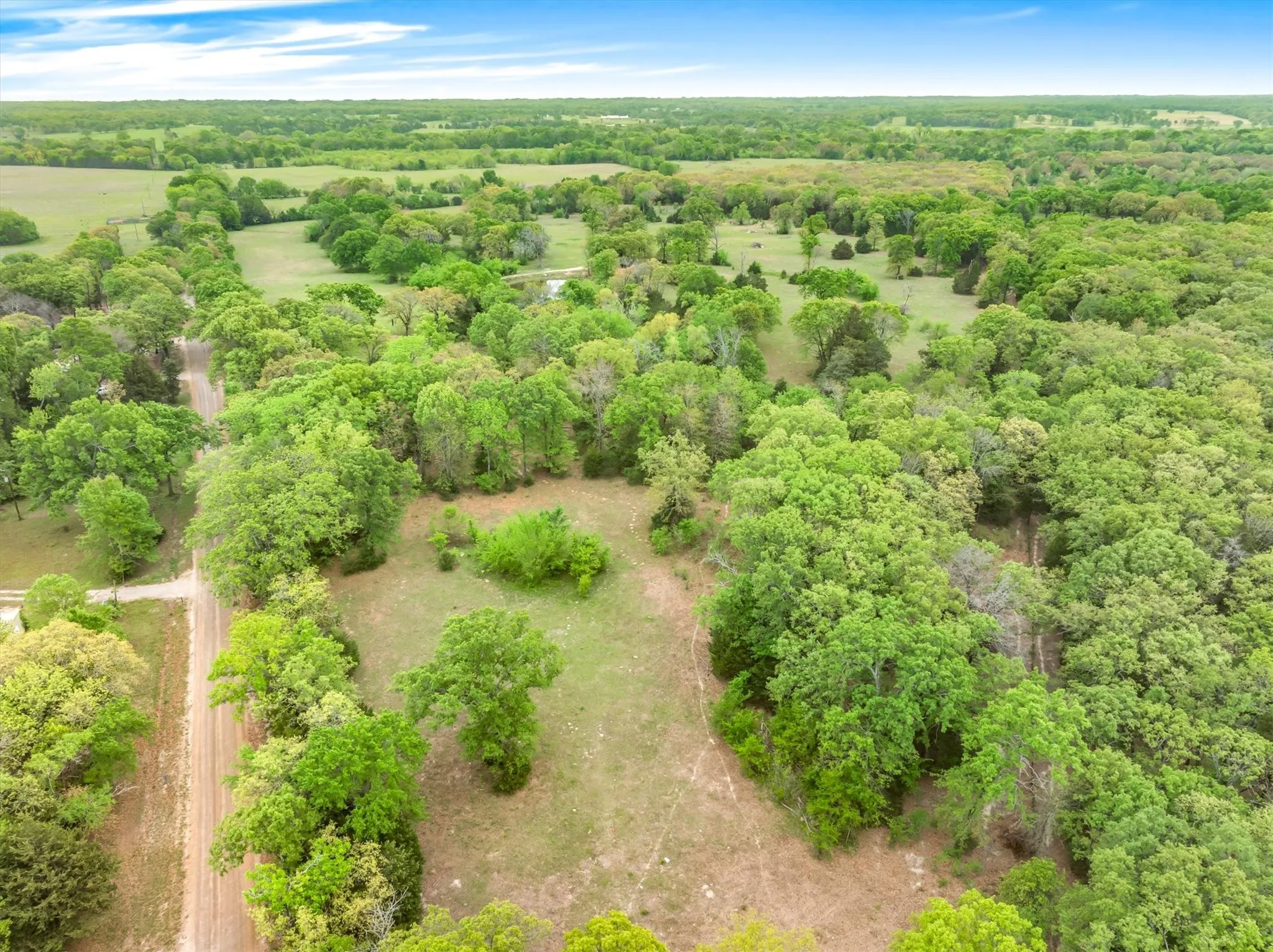 Unimproved Land For Sale in Kaufman County , TBD Co Rd 337, Quinlan, Texas 75474, 0, 0, Garage spaces, 0 Sqft, built in 0, mls#21228287, Real Estate Agent in Quinlan, Homes For Sale in Kaufman county, Homes For Sale in Quinlan, Realtor in Quinlan Texas, Real Estate Brokerage Independent Realty Texas, Luminita Cordes Realtor