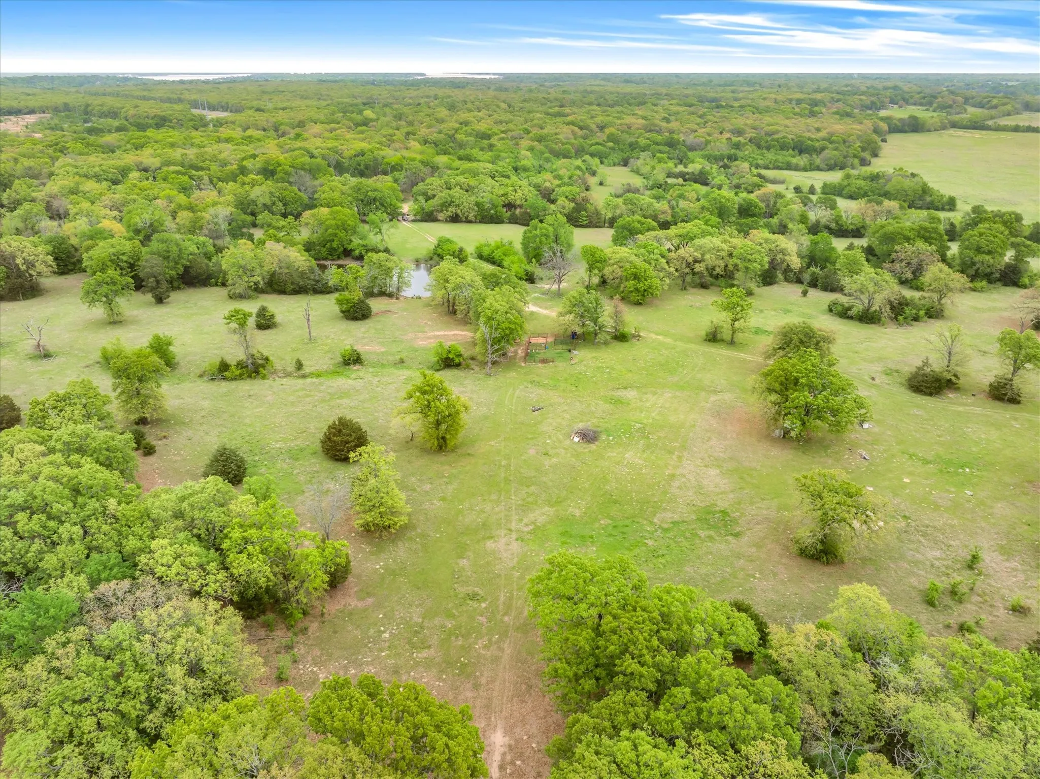 Unimproved Land For Sale in Kaufman County , TBD Co Rd 337, Quinlan, Texas 75474, 0, 0, Garage spaces, 0 Sqft, built in 0, mls#21228287, Real Estate Agent in Quinlan, Homes For Sale in Kaufman county, Homes For Sale in Quinlan, Realtor in Quinlan Texas, Real Estate Brokerage Independent Realty Texas, Luminita Cordes Realtor