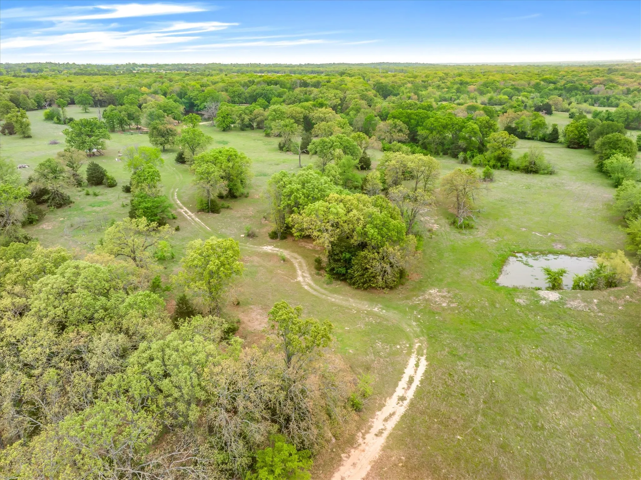 Unimproved Land For Sale in Kaufman County , TBD Co Rd 337, Quinlan, Texas 75474, 0, 0, Garage spaces, 0 Sqft, built in 0, mls#21228287, Real Estate Agent in Quinlan, Homes For Sale in Kaufman county, Homes For Sale in Quinlan, Realtor in Quinlan Texas, Real Estate Brokerage Independent Realty Texas, Luminita Cordes Realtor