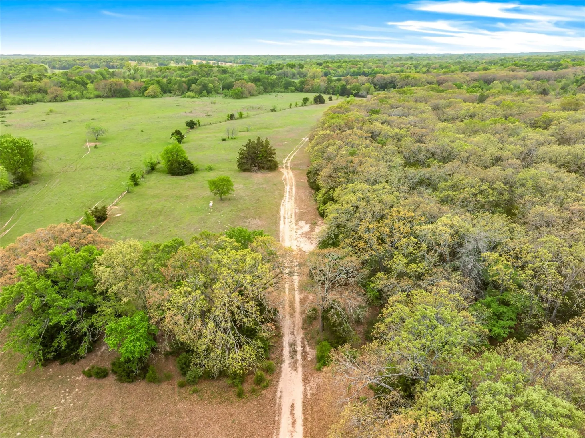 Unimproved Land For Sale in Kaufman County , TBD Co Rd 337, Quinlan, Texas 75474, 0, 0, Garage spaces, 0 Sqft, built in 0, mls#21228287, Real Estate Agent in Quinlan, Homes For Sale in Kaufman county, Homes For Sale in Quinlan, Realtor in Quinlan Texas, Real Estate Brokerage Independent Realty Texas, Luminita Cordes Realtor