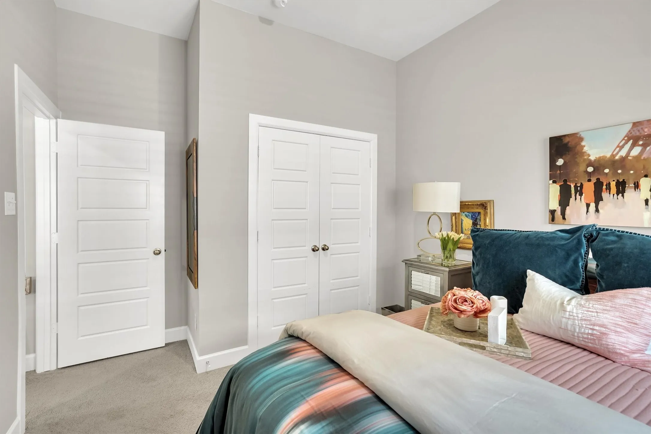 Single Family Residence For Sale in Tarrant County , 5564 Vaquero Road, Fort Worth, Texas 76126, 3 Bedroom, 3 Bathroom, 2 Garage spaces, 2,218 Sqft, built in 2017, mls#21227111, Real Estate Agent in Fort Worth, Homes For Sale in Tarrant county, Homes For Sale in Fort Worth, Realtor in Fort Worth Texas, Real Estate Brokerage Independent Realty Texas, Luminita Cordes Realtor