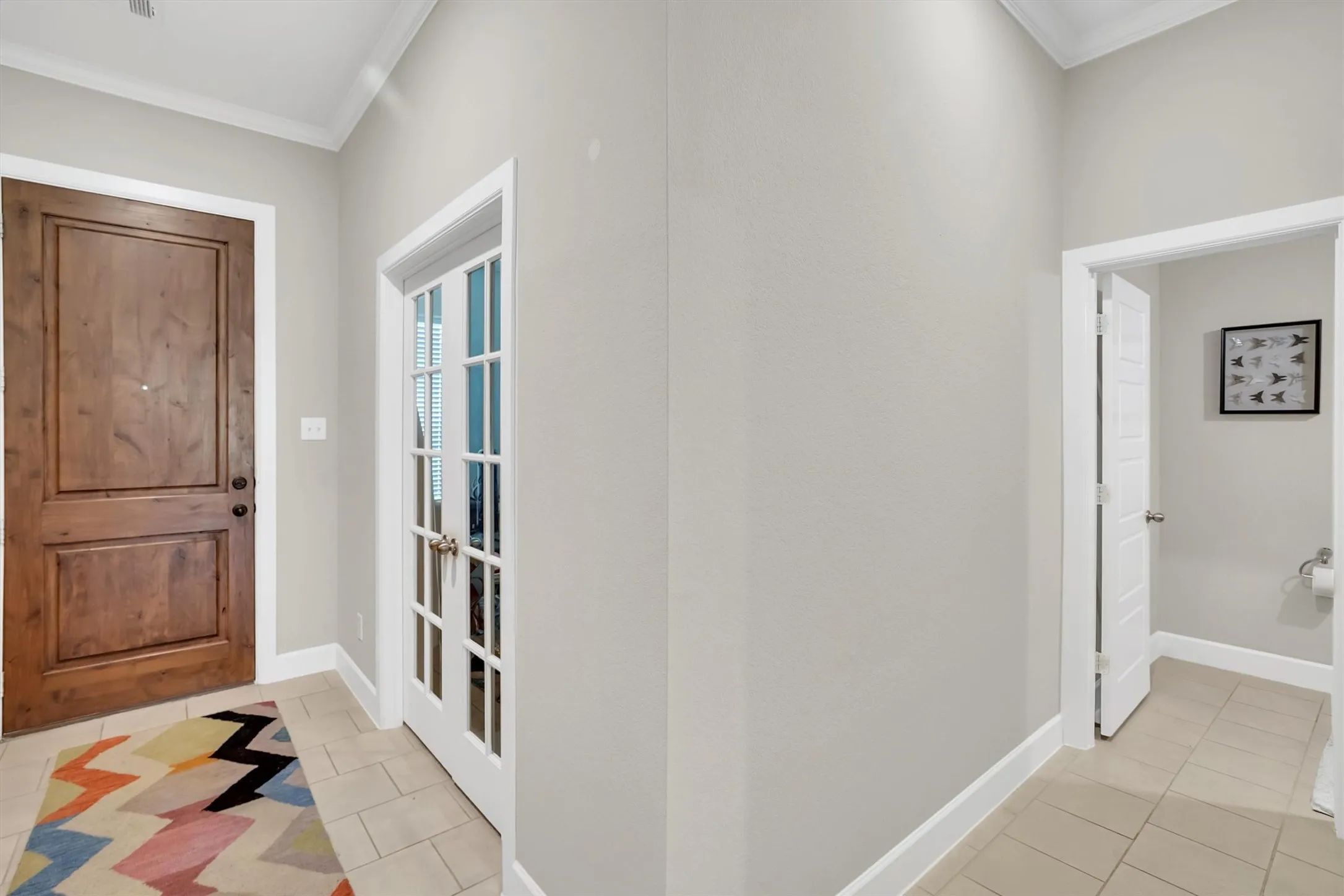Single Family Residence For Sale in Tarrant County , 5564 Vaquero Road, Fort Worth, Texas 76126, 3 Bedroom, 3 Bathroom, 2 Garage spaces, 2,218 Sqft, built in 2017, mls#21227111, Real Estate Agent in Fort Worth, Homes For Sale in Tarrant county, Homes For Sale in Fort Worth, Realtor in Fort Worth Texas, Real Estate Brokerage Independent Realty Texas, Luminita Cordes Realtor