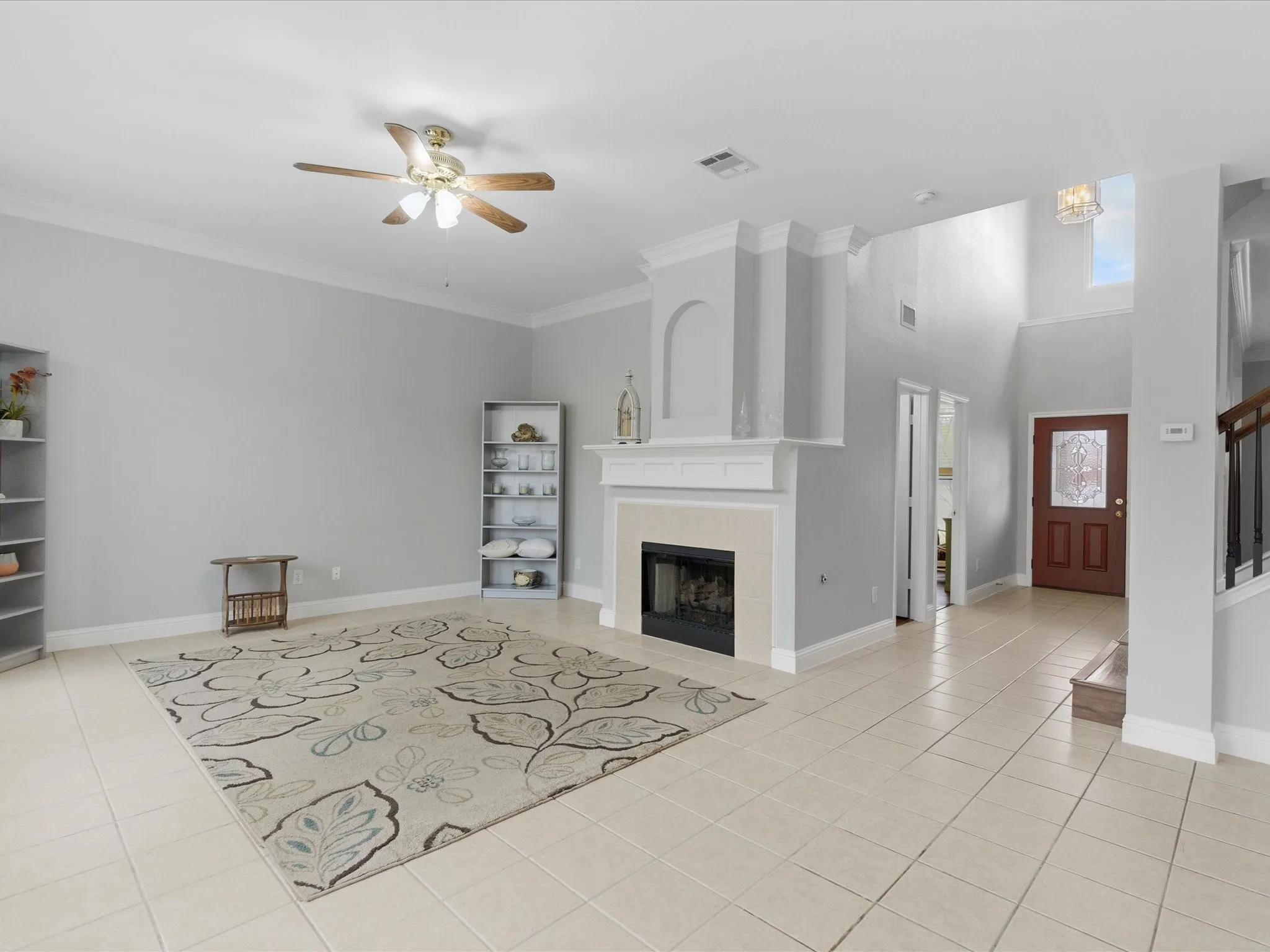 Single Family Residence For Sale in Denton County , 1104 Churchill Drive, Frisco, Texas 75036, 5 Bedroom, 3 Bathroom, 2 Garage spaces, 3,177 Sqft, built in 2002, Preowned, mls#21228199, Real Estate Agent in Frisco, Homes For Sale in Denton county, Homes For Sale in Frisco, Realtor in Frisco Texas, Real Estate Brokerage Independent Realty Texas, Luminita Cordes Realtor