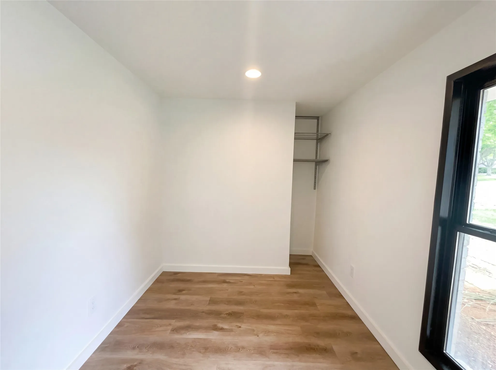 Single Family Residence For Sale in Collin County , 7121 Winding Creek Road, Dallas, Texas 75252, 3 Bedroom, 3 Bathroom, Garage spaces, 2,512 Sqft, built in 1973, mls#21228362, Real Estate Agent in Dallas, Homes For Sale in Collin county, Homes For Sale in Dallas, Realtor in Dallas Texas, Real Estate Brokerage Independent Realty Texas, Luminita Cordes Realtor