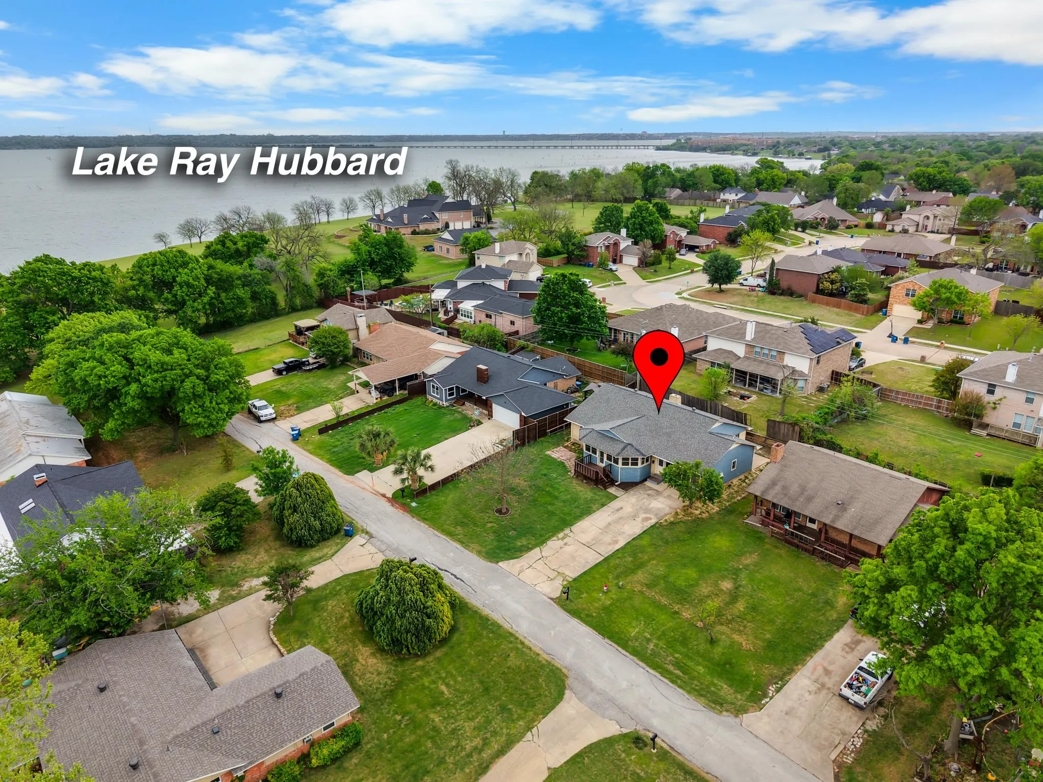 Single Family Residence For Sale in Dallas County , 525 Pecan Lane, Rowlett, Texas 75089, 4 Bedroom, 3 Bathroom, Garage spaces, 2,382 Sqft, built in 1973, Preowned, mls#21228370, Real Estate Agent in Rowlett, Homes For Sale in Dallas county, Homes For Sale in Rowlett, Realtor in Rowlett Texas, Real Estate Brokerage Independent Realty Texas, Luminita Cordes Realtor