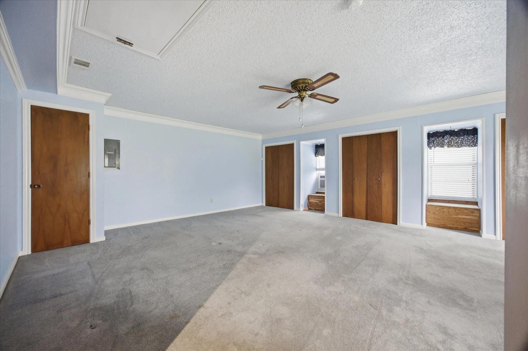 Single Family Residence For Sale in Collin County , 102 Paul Wilson Road, Wylie, Texas 75098, 3 Bedroom, 1 Bathroom, Garage spaces, 2,110 Sqft, built in 1977, mls#21226760, Real Estate Agent in Wylie, Homes For Sale in Collin county, Homes For Sale in Wylie, Realtor in Wylie Texas, Real Estate Brokerage Independent Realty Texas, Luminita Cordes Realtor