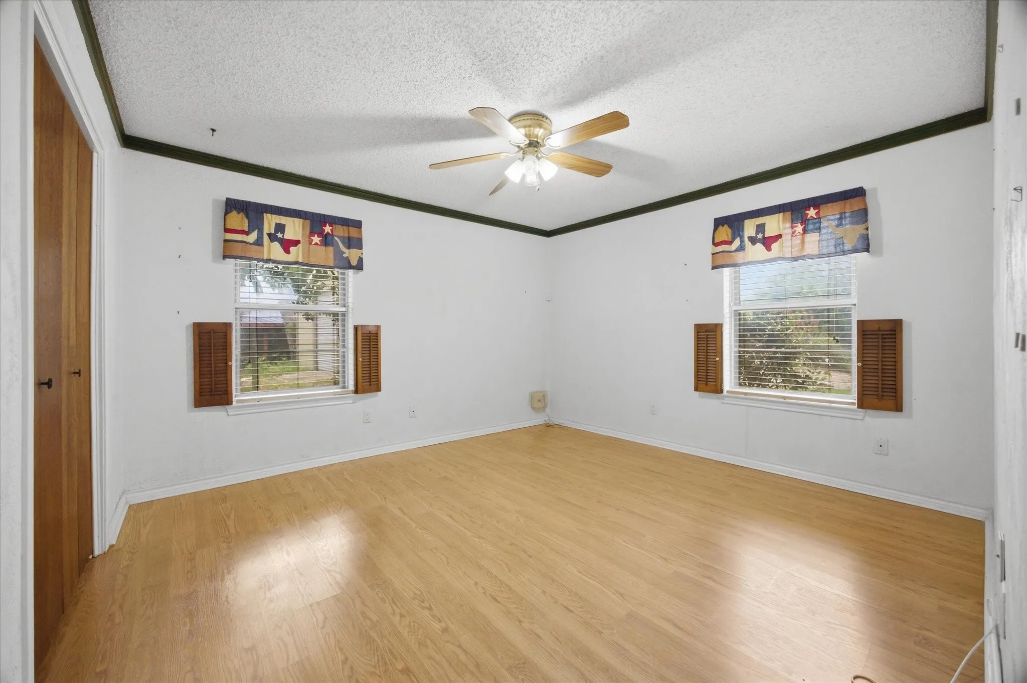 Single Family Residence For Sale in Collin County , 102 Paul Wilson Road, Wylie, Texas 75098, 3 Bedroom, 1 Bathroom, Garage spaces, 2,110 Sqft, built in 1977, mls#21226760, Real Estate Agent in Wylie, Homes For Sale in Collin county, Homes For Sale in Wylie, Realtor in Wylie Texas, Real Estate Brokerage Independent Realty Texas, Luminita Cordes Realtor
