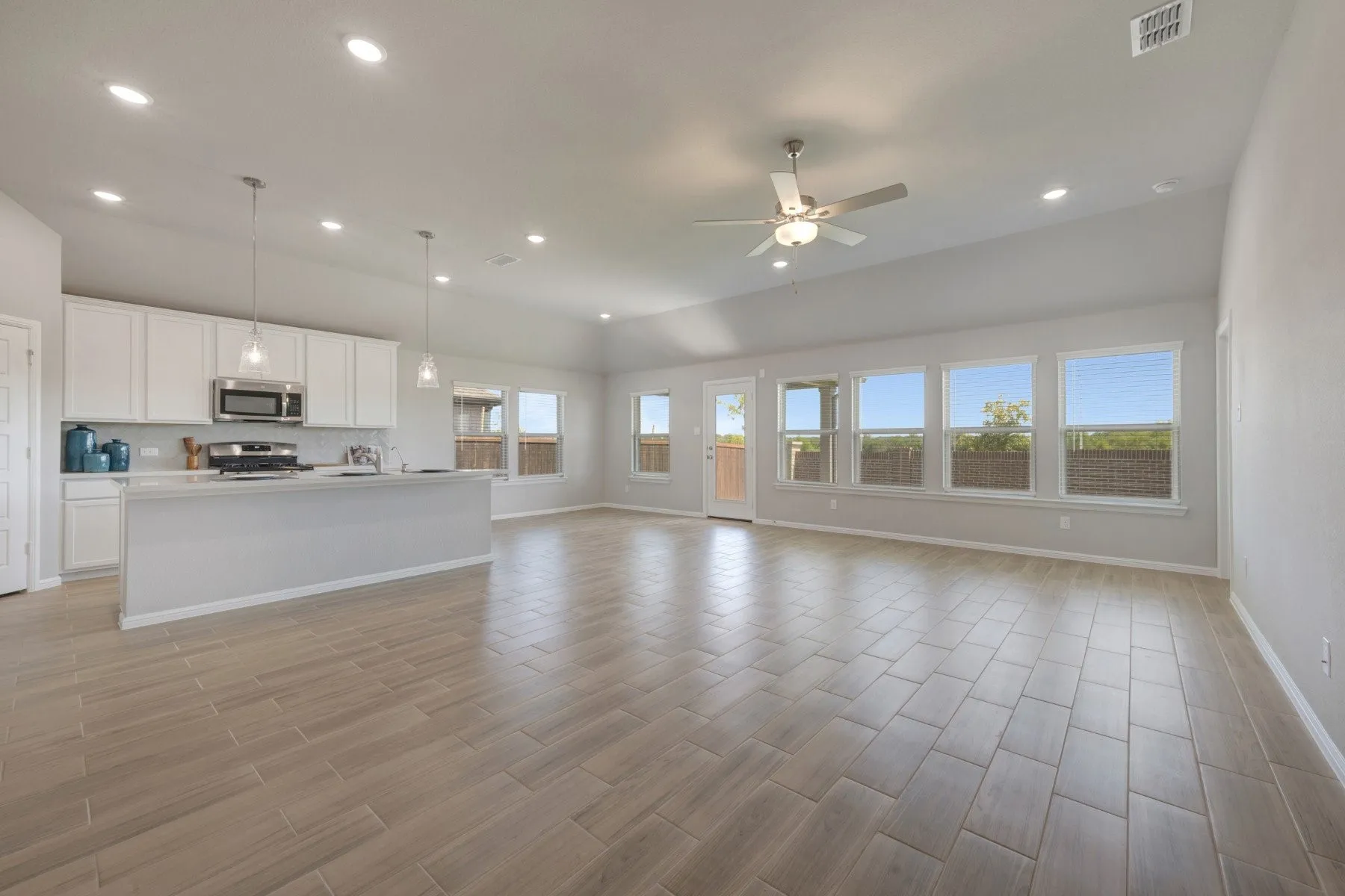 Single Family Residence For Sale in Denton County , 2700 Tamarack Lane, Denton, Texas 76226, 4 Bedroom, 3 Bathroom, 2 Garage spaces, 2,106 Sqft, built in 2026, New Construction - Incomplete, mls#21227002, Real Estate Agent in Denton, Homes For Sale in Denton county, Homes For Sale in Denton, Realtor in Denton Texas, Real Estate Brokerage Independent Realty Texas, Luminita Cordes Realtor