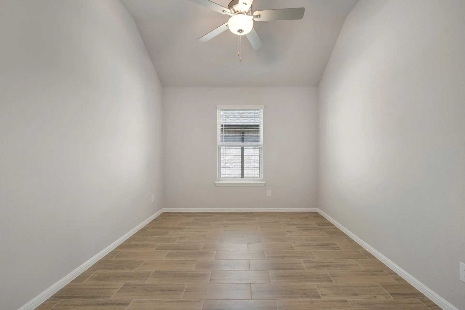 Single Family Residence For Sale in Denton County , 2700 Tamarack Lane, Denton, Texas 76226, 4 Bedroom, 3 Bathroom, 2 Garage spaces, 2,106 Sqft, built in 2026, New Construction - Incomplete, mls#21227002, Real Estate Agent in Denton, Homes For Sale in Denton county, Homes For Sale in Denton, Realtor in Denton Texas, Real Estate Brokerage Independent Realty Texas, Luminita Cordes Realtor