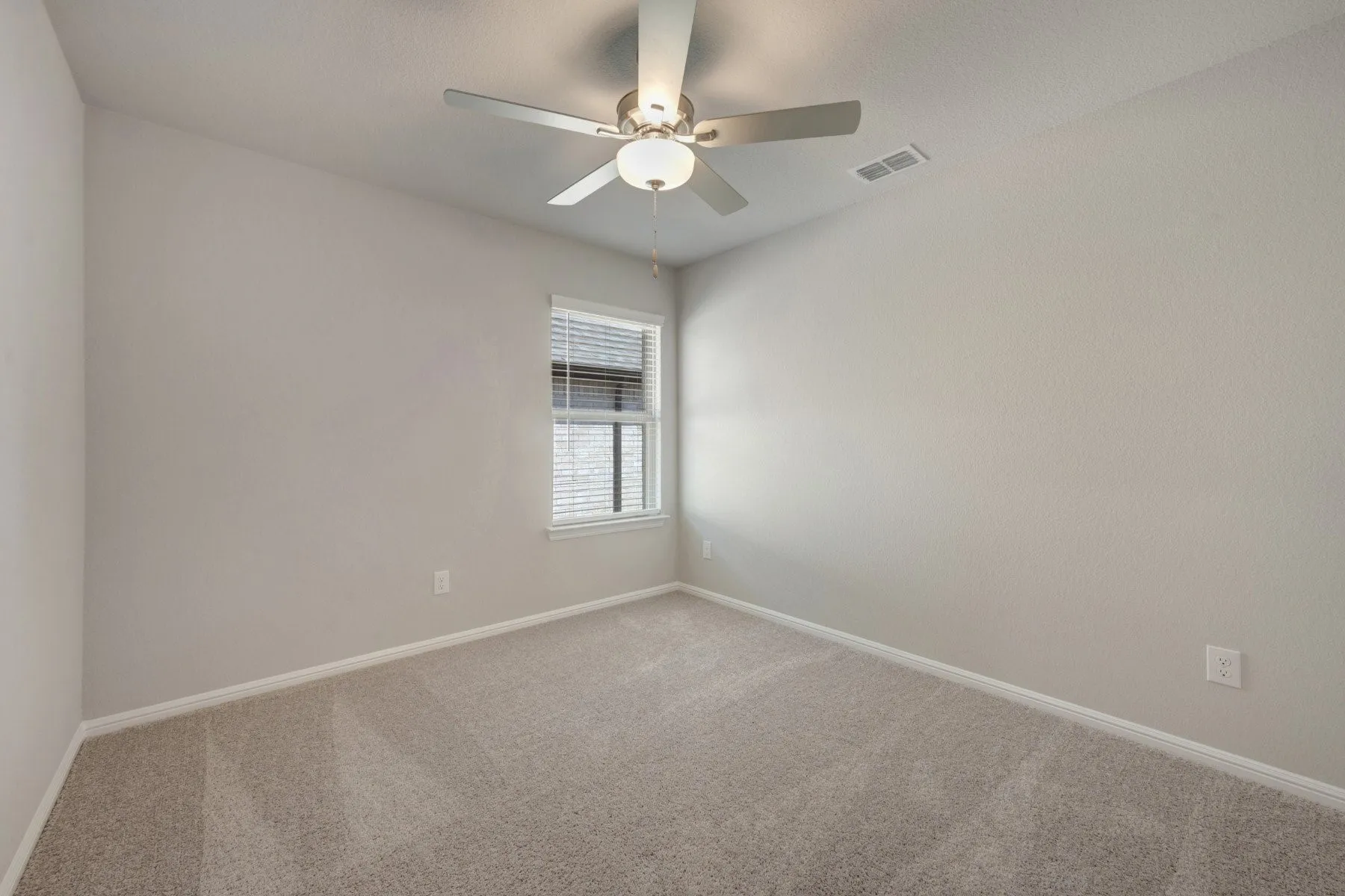 Single Family Residence For Sale in Denton County , 2700 Tamarack Lane, Denton, Texas 76226, 4 Bedroom, 3 Bathroom, 2 Garage spaces, 2,106 Sqft, built in 2026, New Construction - Incomplete, mls#21227002, Real Estate Agent in Denton, Homes For Sale in Denton county, Homes For Sale in Denton, Realtor in Denton Texas, Real Estate Brokerage Independent Realty Texas, Luminita Cordes Realtor