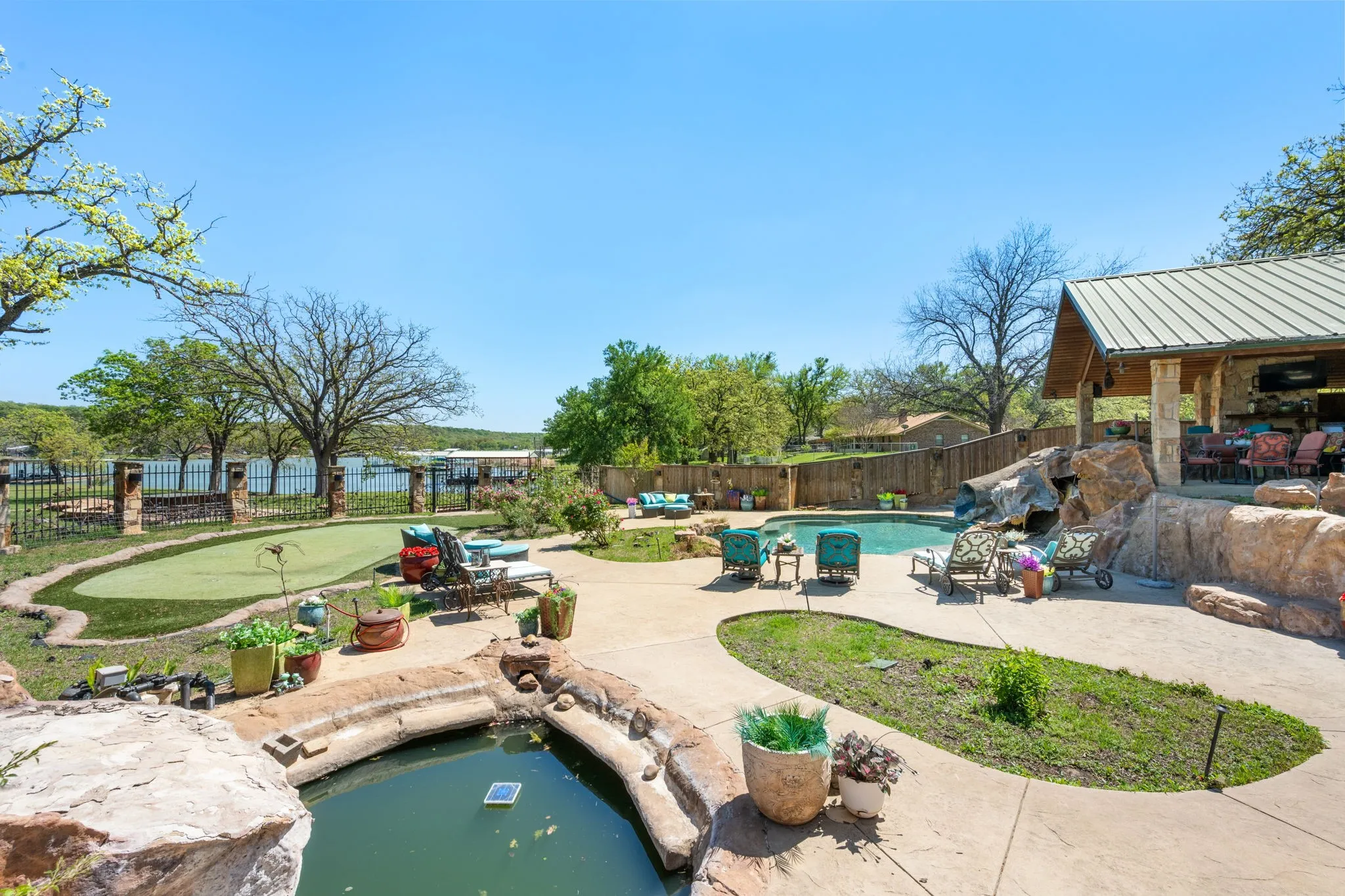 Manufactured Home For Sale in Palo Pinto County , 660 Deer Trail, Gordon, Texas 76453, 3 Bedroom, 2 Bathroom, 2 Garage spaces, 4,500 Sqft, built in 2012, Preowned, mls#21166104, Real Estate Agent in Gordon, Homes For Sale in Palo Pinto county, Homes For Sale in Gordon, Realtor in Gordon Texas, Real Estate Brokerage Independent Realty Texas, Luminita Cordes Realtor