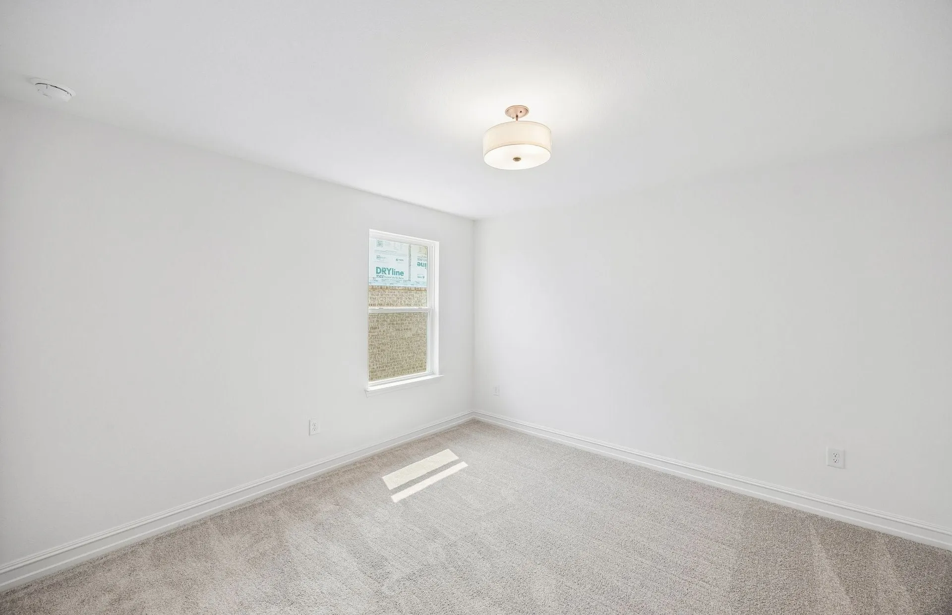 Secondary bedroom