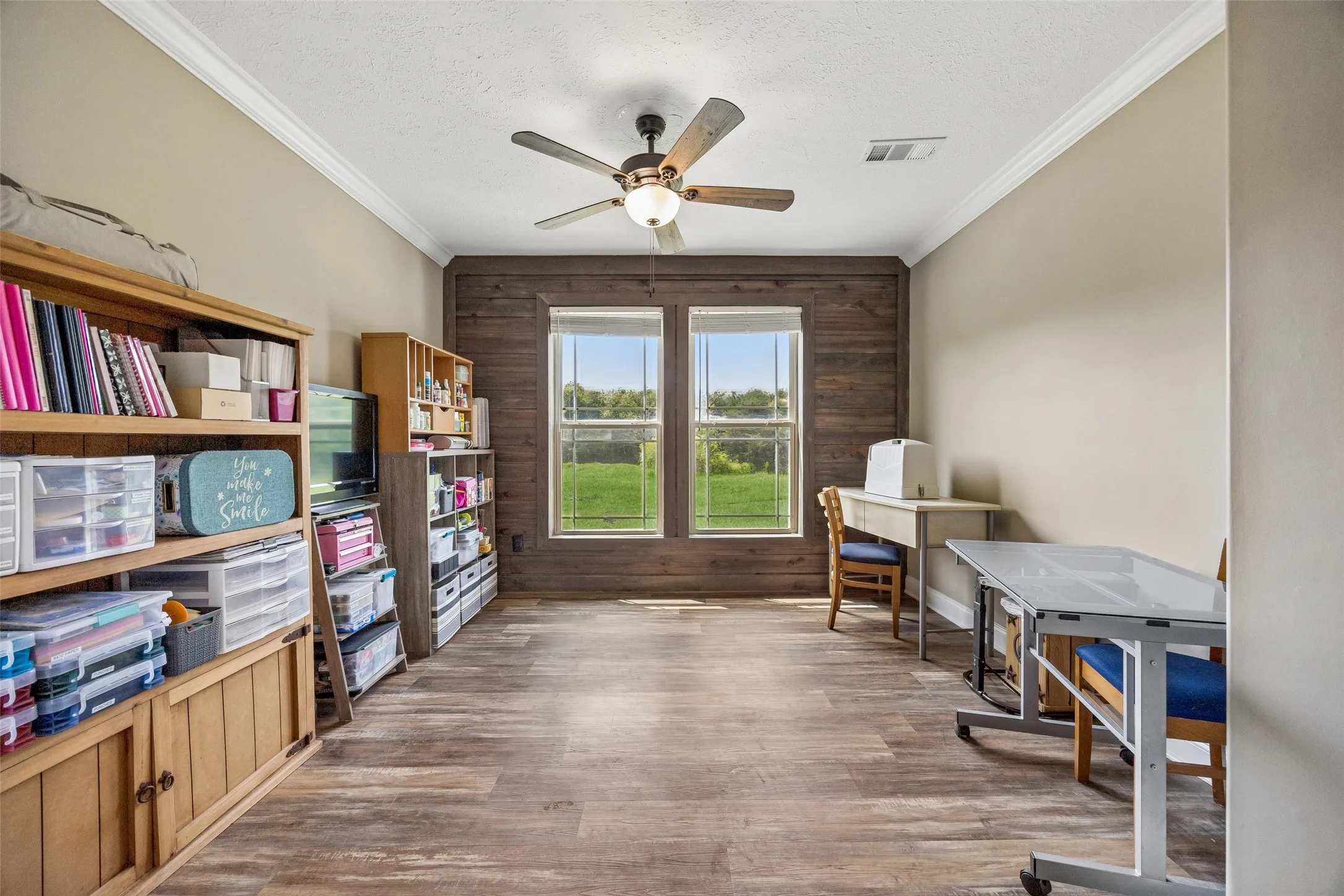 Farm For Sale in Fannin County , 579 County Road 5005, Blue Ridge, Texas 75424, 4 Bedrooms, 3 Bathrooms, Garage spaces, 2,900 Sqft, built in 2020, Preowned, Price $1,150,000, mls#21228401, Real Estate Agent in Blue Ridge, Homes For Sale in Fannin county, Homes For Sale in Blue Ridge, Realtor in Blue Ridge Texas, Real Estate Brokerage Independent Realty Texas, Luminita Cordes Realtor