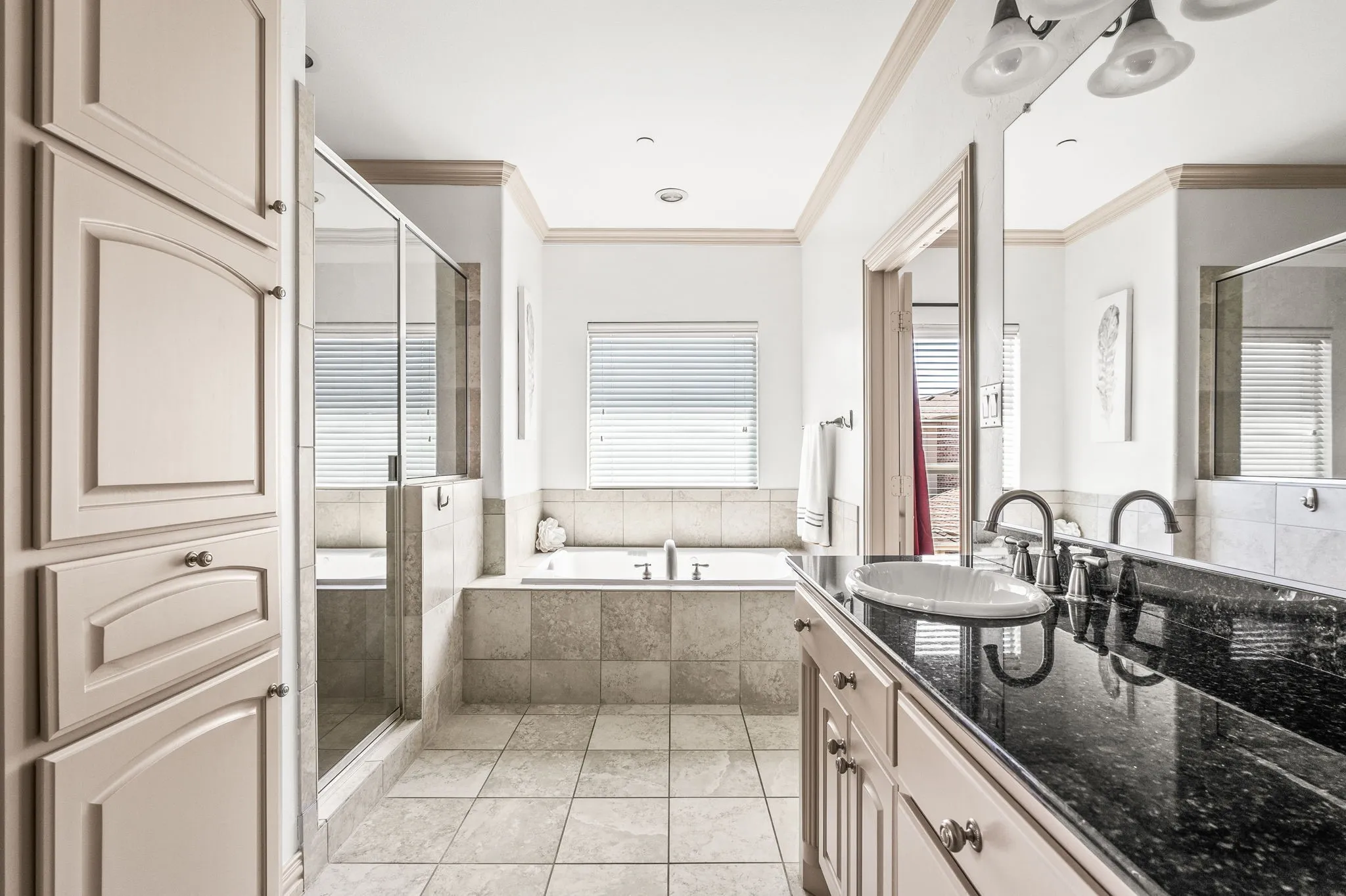 Townhouse For Sale in Collin County , 6393 Burnham Street, Frisco, Texas 75034, 4 Bedroom, 3 Bathroom, 2 Garage spaces, 3,280 Sqft, built in 2004, Preowned, mls#21227693, Real Estate Agent in Frisco, Homes For Sale in Collin county, Homes For Sale in Frisco, Realtor in Frisco Texas, Real Estate Brokerage Independent Realty Texas, Luminita Cordes Realtor