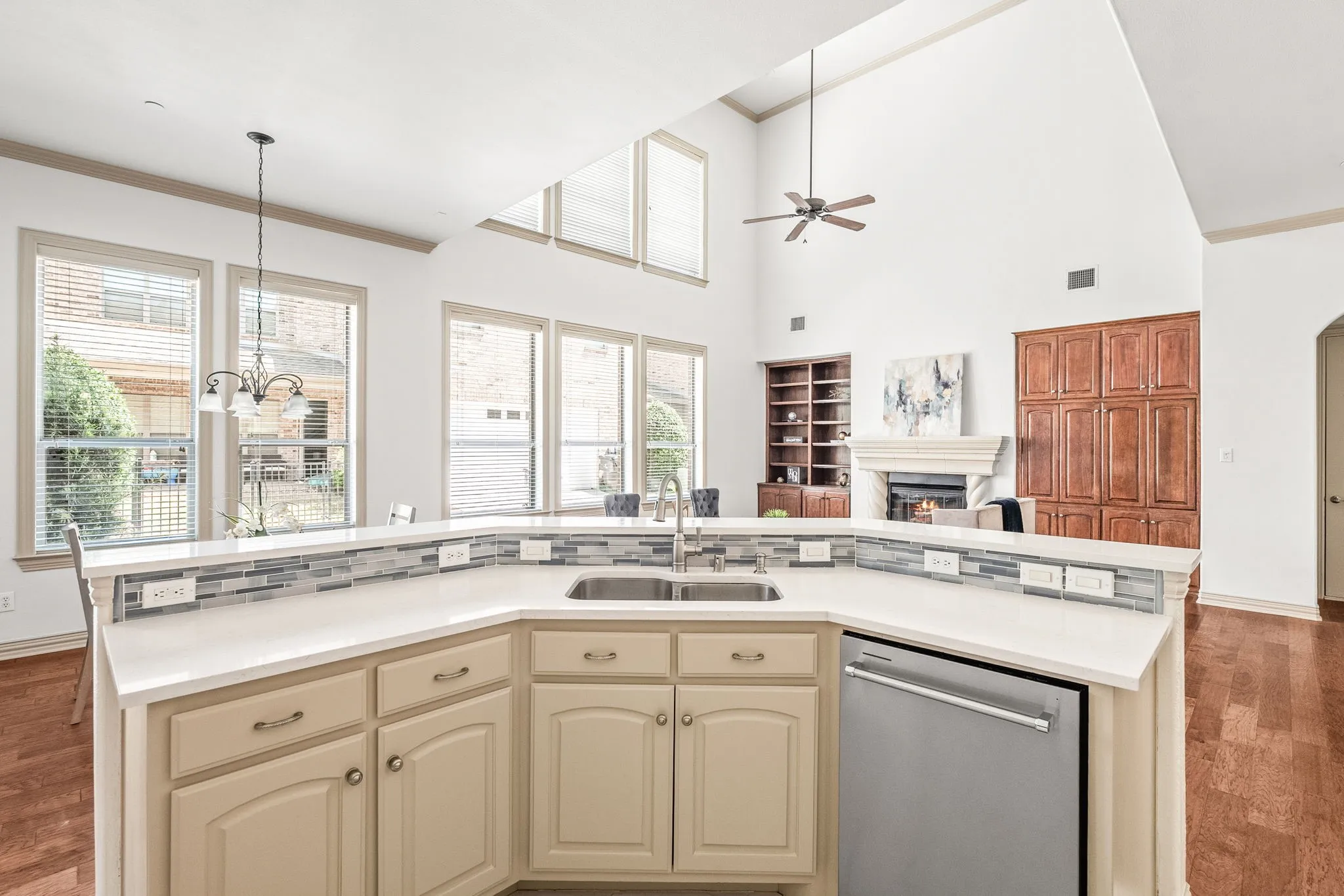 Soaring ceilings with tons of natural light.