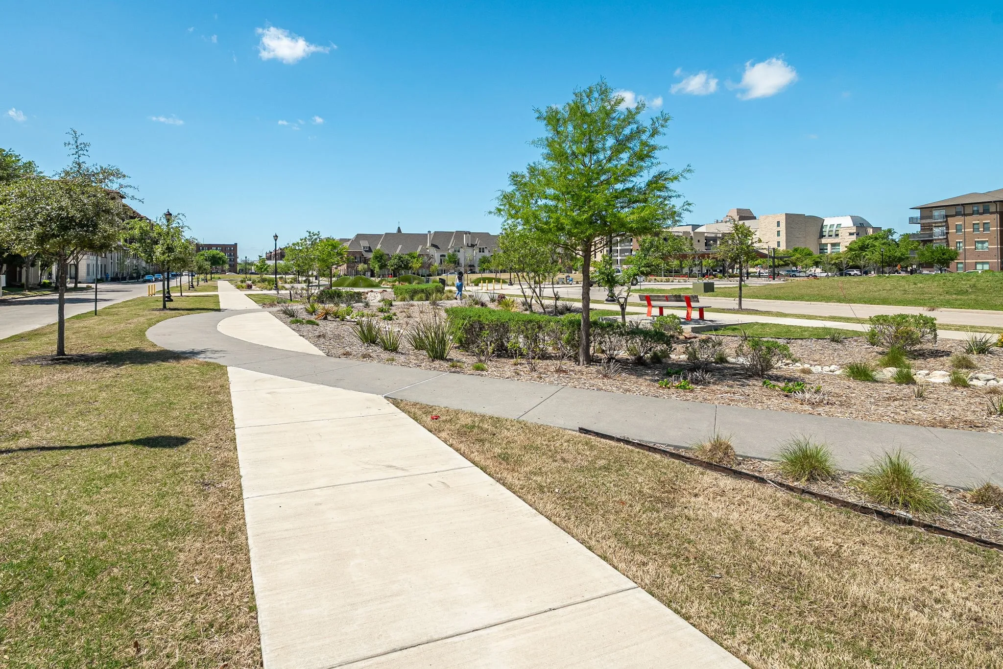 Townhouse For Sale in Collin County , 6393 Burnham Street, Frisco, Texas 75034, 4 Bedroom, 3 Bathroom, 2 Garage spaces, 3,280 Sqft, built in 2004, Preowned, mls#21227693, Real Estate Agent in Frisco, Homes For Sale in Collin county, Homes For Sale in Frisco, Realtor in Frisco Texas, Real Estate Brokerage Independent Realty Texas, Luminita Cordes Realtor