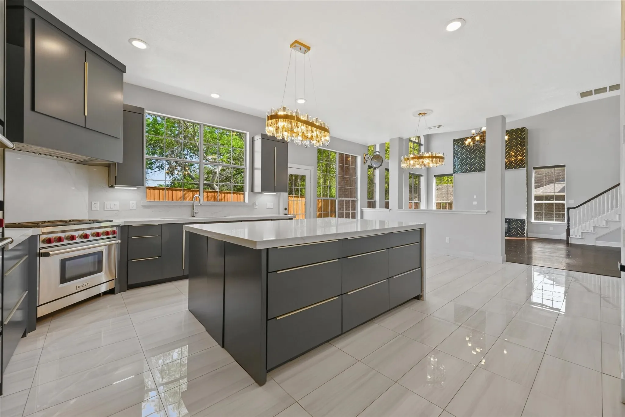 Single Family Residence For Sale in Tarrant County , 503 Indian Paintbrush Way, Southlake, Texas 76092, 5 Bedrooms, 4 Bathrooms, 3 Garage spaces, 4,718 Sqft, built in 2001, Price $1,450,000, mls#21226510, Real Estate Agent in Southlake, Homes For Sale in Tarrant county, Homes For Sale in Southlake, Realtor in Southlake Texas, Real Estate Brokerage Independent Realty Texas, Luminita Cordes Realtor
