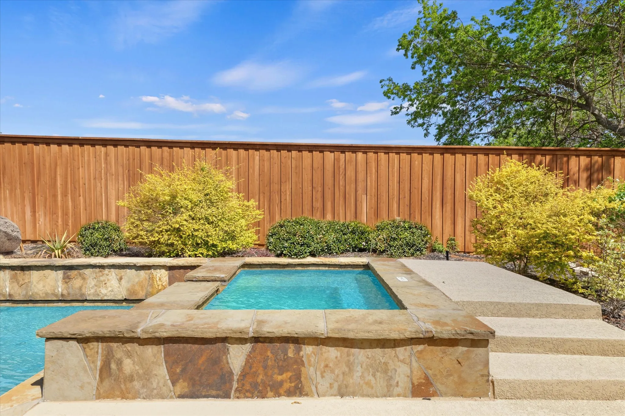 Single Family Residence For Sale in Tarrant County , 503 Indian Paintbrush Way, Southlake, Texas 76092, 5 Bedrooms, 4 Bathrooms, 3 Garage spaces, 4,718 Sqft, built in 2001, Price $1,450,000, mls#21226510, Real Estate Agent in Southlake, Homes For Sale in Tarrant county, Homes For Sale in Southlake, Realtor in Southlake Texas, Real Estate Brokerage Independent Realty Texas, Luminita Cordes Realtor