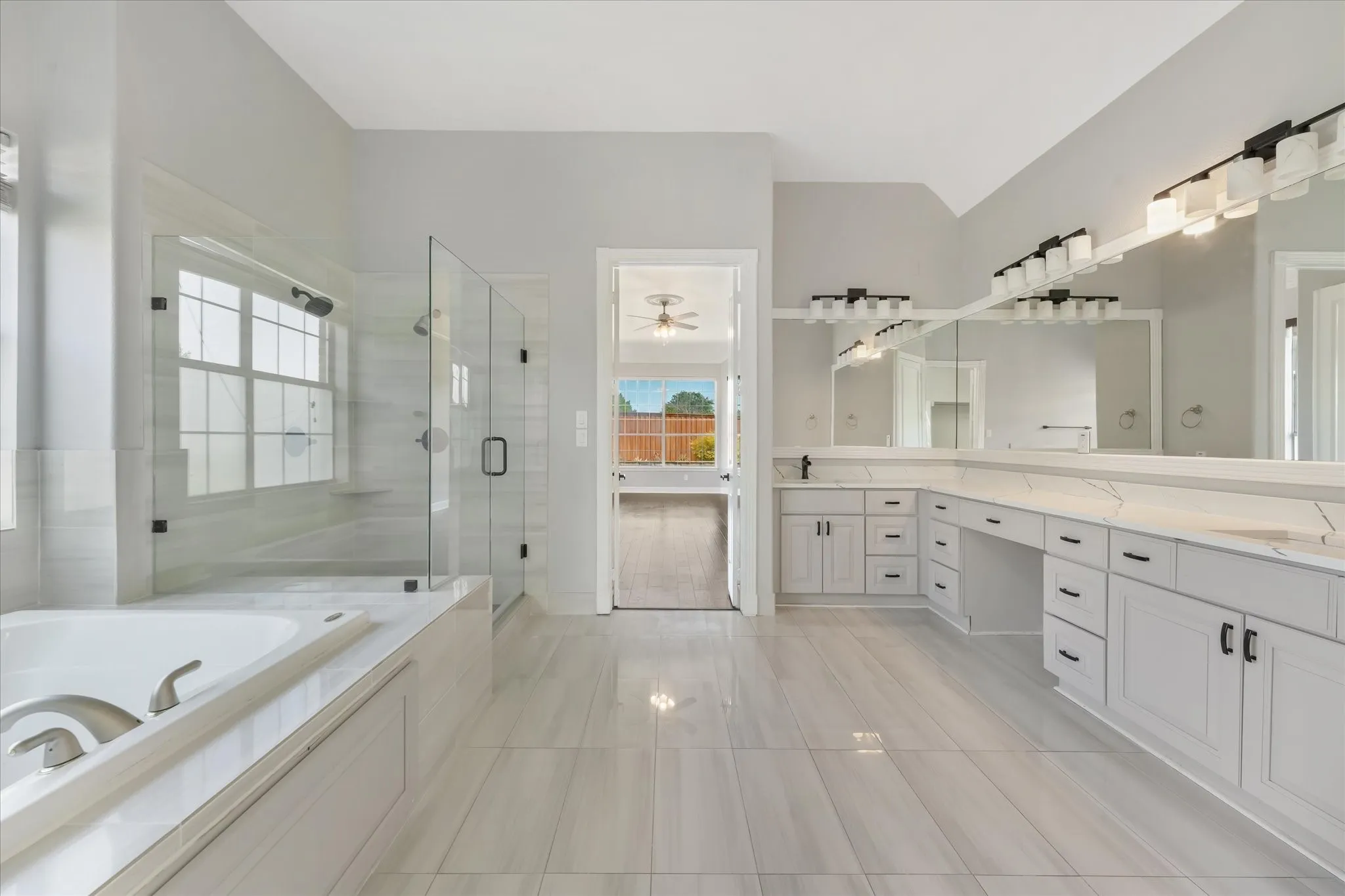 Single Family Residence For Sale in Tarrant County , 503 Indian Paintbrush Way, Southlake, Texas 76092, 5 Bedrooms, 4 Bathrooms, 3 Garage spaces, 4,718 Sqft, built in 2001, Price $1,450,000, mls#21226510, Real Estate Agent in Southlake, Homes For Sale in Tarrant county, Homes For Sale in Southlake, Realtor in Southlake Texas, Real Estate Brokerage Independent Realty Texas, Luminita Cordes Realtor