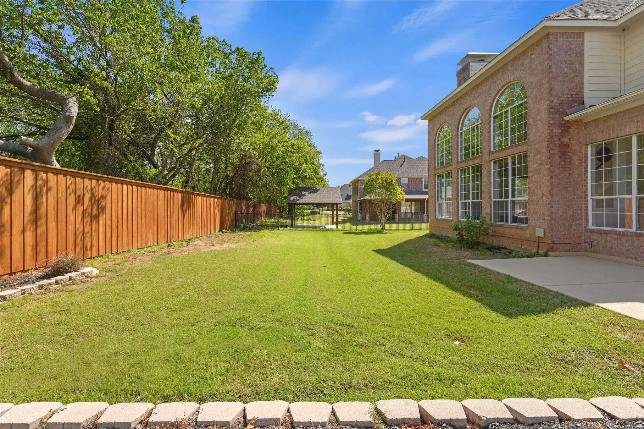 Single Family Residence For Sale in Tarrant County , 503 Indian Paintbrush Way, Southlake, Texas 76092, 5 Bedrooms, 4 Bathrooms, 3 Garage spaces, 4,718 Sqft, built in 2001, Price $1,450,000, mls#21226510, Real Estate Agent in Southlake, Homes For Sale in Tarrant county, Homes For Sale in Southlake, Realtor in Southlake Texas, Real Estate Brokerage Independent Realty Texas, Luminita Cordes Realtor