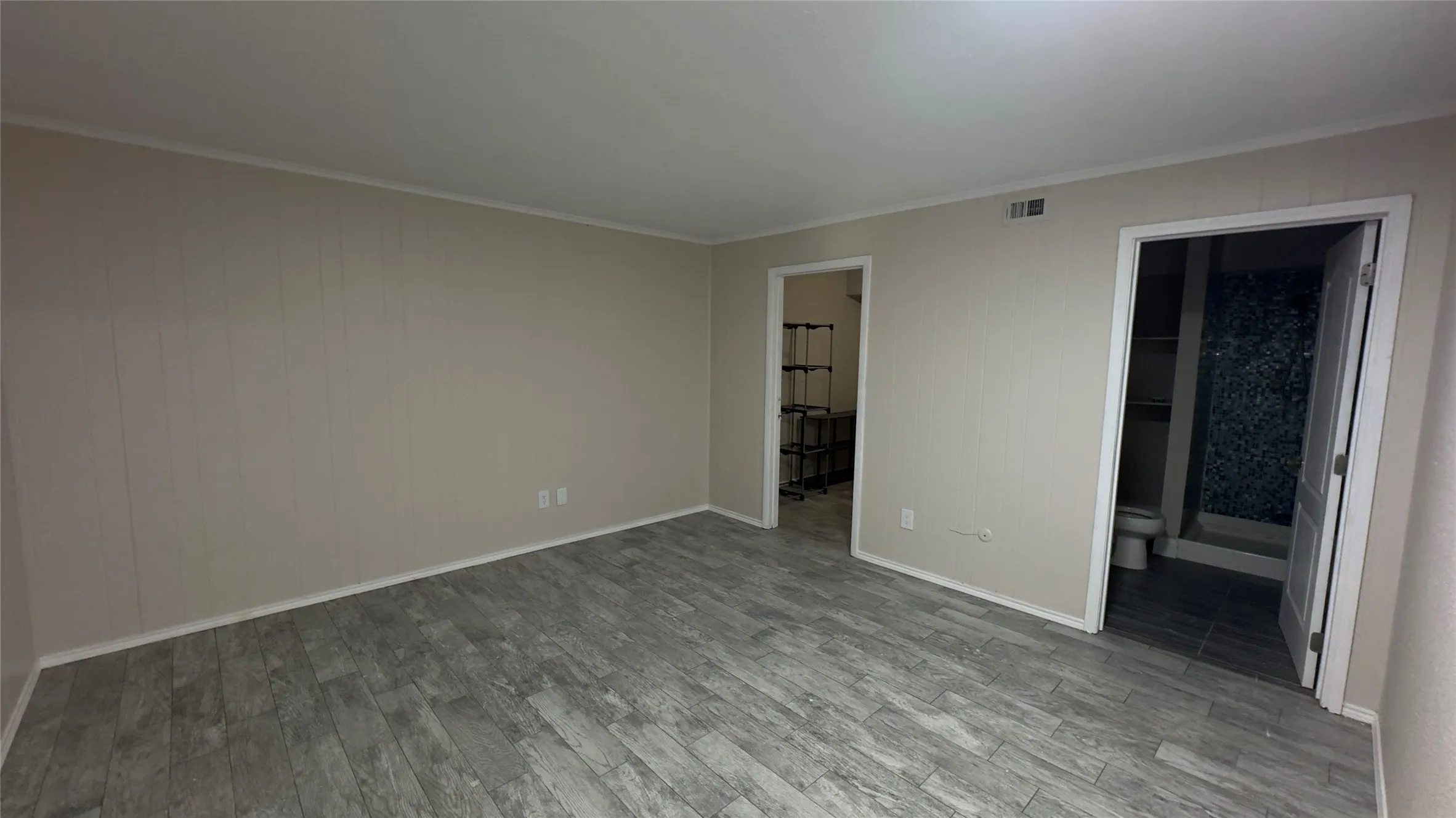 Condominium For Sale in Collin County , 2648 Custer Parkway B, Richardson, Texas 75080, 3 Bedroom, 4 Bathroom, 1 Garage spaces, 1,728 Sqft, built in 1973, mls#21228525, Real Estate Agent in Richardson, Homes For Sale in Collin county, Homes For Sale in Richardson, Realtor in Richardson Texas, Real Estate Brokerage Independent Realty Texas, Luminita Cordes Realtor