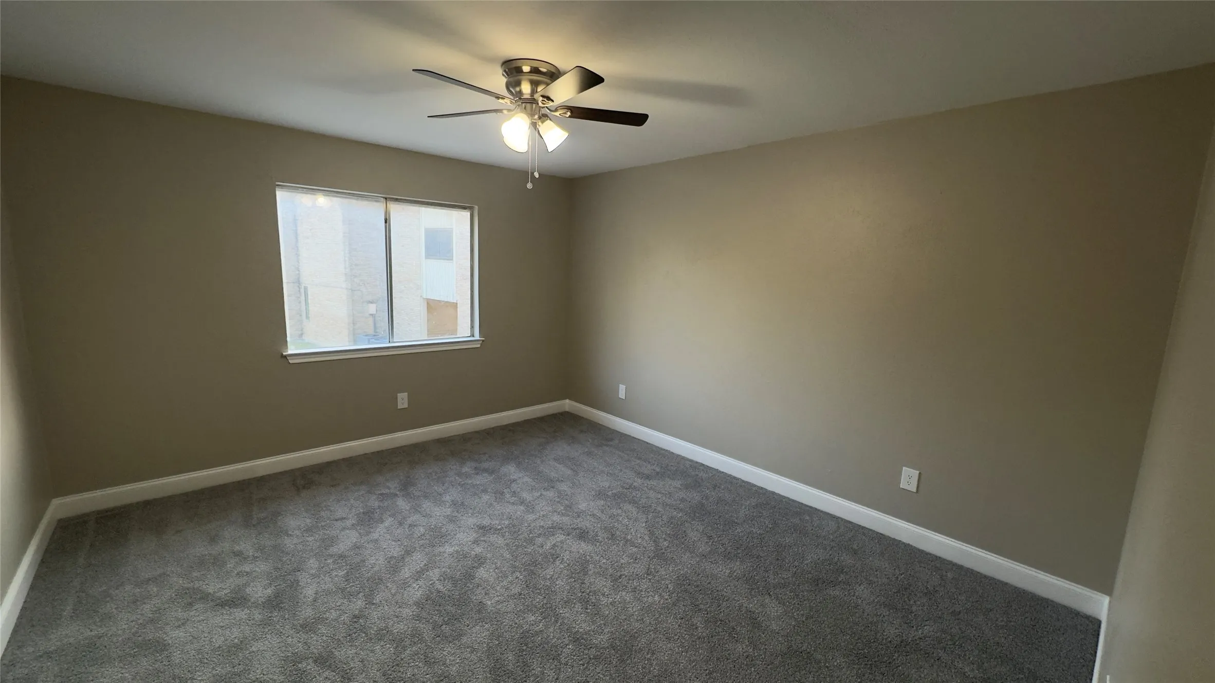Condominium For Sale in Collin County , 2648 Custer Parkway B, Richardson, Texas 75080, 3 Bedroom, 4 Bathroom, 1 Garage spaces, 1,728 Sqft, built in 1973, mls#21228525, Real Estate Agent in Richardson, Homes For Sale in Collin county, Homes For Sale in Richardson, Realtor in Richardson Texas, Real Estate Brokerage Independent Realty Texas, Luminita Cordes Realtor