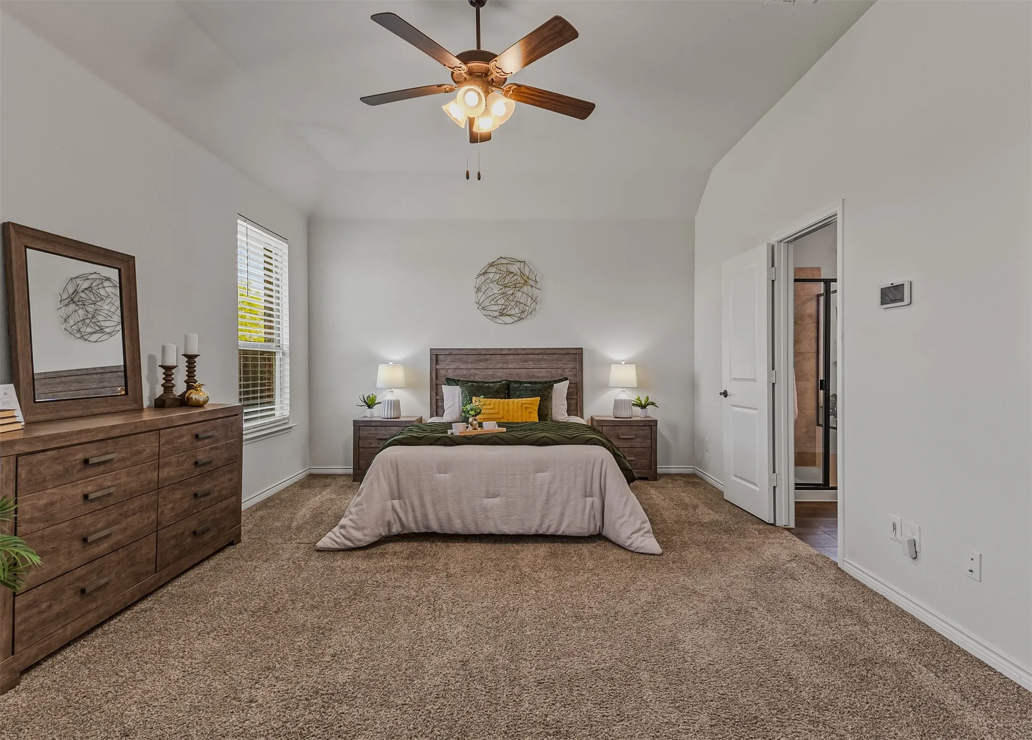 Single Family Residence For Sale in Kaufman County , 1043 Sublime Drive, Heath, Texas 75126, 4 Bedroom, 2 Bathroom, 2 Garage spaces, 2,135 Sqft, built in 2020, Preowned, mls#21227823, Real Estate Agent in Heath, Homes For Sale in Kaufman county, Homes For Sale in Heath, Realtor in Heath Texas, Real Estate Brokerage Independent Realty Texas, Luminita Cordes Realtor