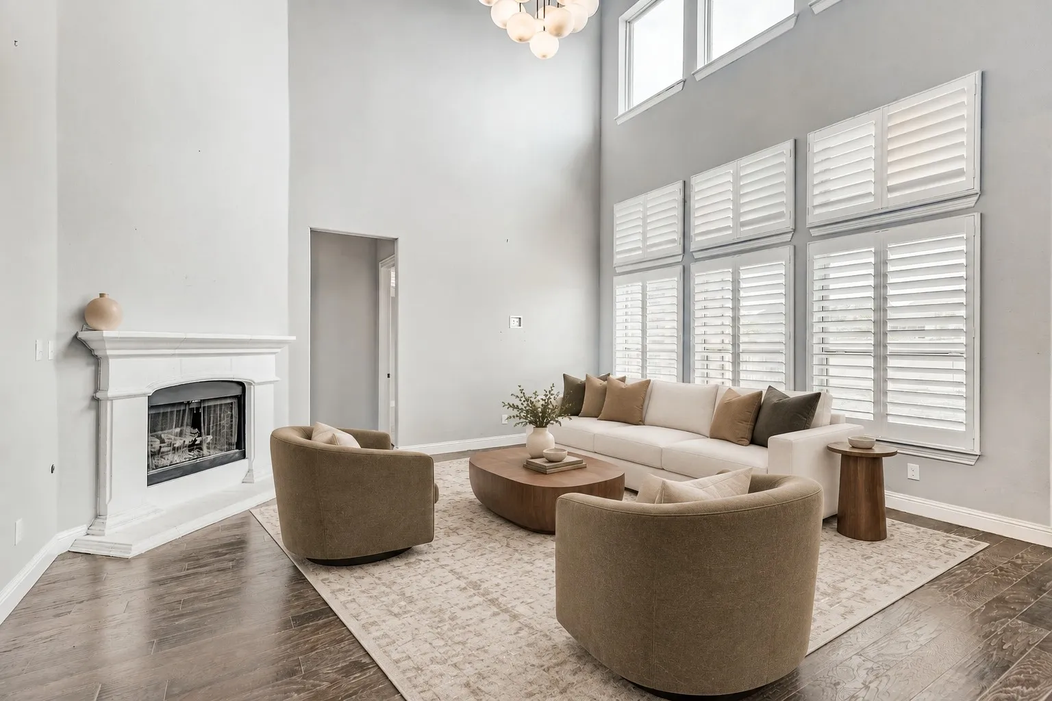 Single Family Residence For Sale in Collin County , 7313 Clear Rapids Drive, Mc Kinney, Texas 75071, 4 Bedroom, 4 Bathroom, 3 Garage spaces, 3,702 Sqft, built in 2018, mls#21220652, Real Estate Agent in Mc Kinney, Homes For Sale in Collin county, Homes For Sale in Mc Kinney, Realtor in Mc Kinney Texas, Real Estate Brokerage Independent Realty Texas, Luminita Cordes Realtor