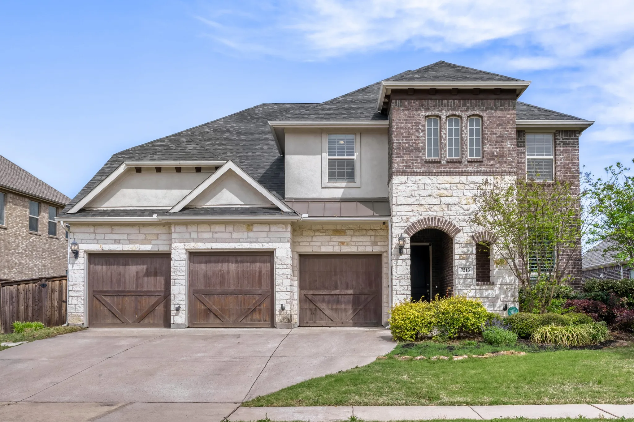 Single Family Residence For Sale in Collin County , 7313 Clear Rapids Drive, Mc Kinney, Texas 75071, 4 Bedroom, 4 Bathroom, 3 Garage spaces, 3,702 Sqft, built in 2018, mls#21220652, Real Estate Agent in Mc Kinney, Homes For Sale in Collin county, Homes For Sale in Mc Kinney, Realtor in Mc Kinney Texas, Real Estate Brokerage Independent Realty Texas, Luminita Cordes Realtor