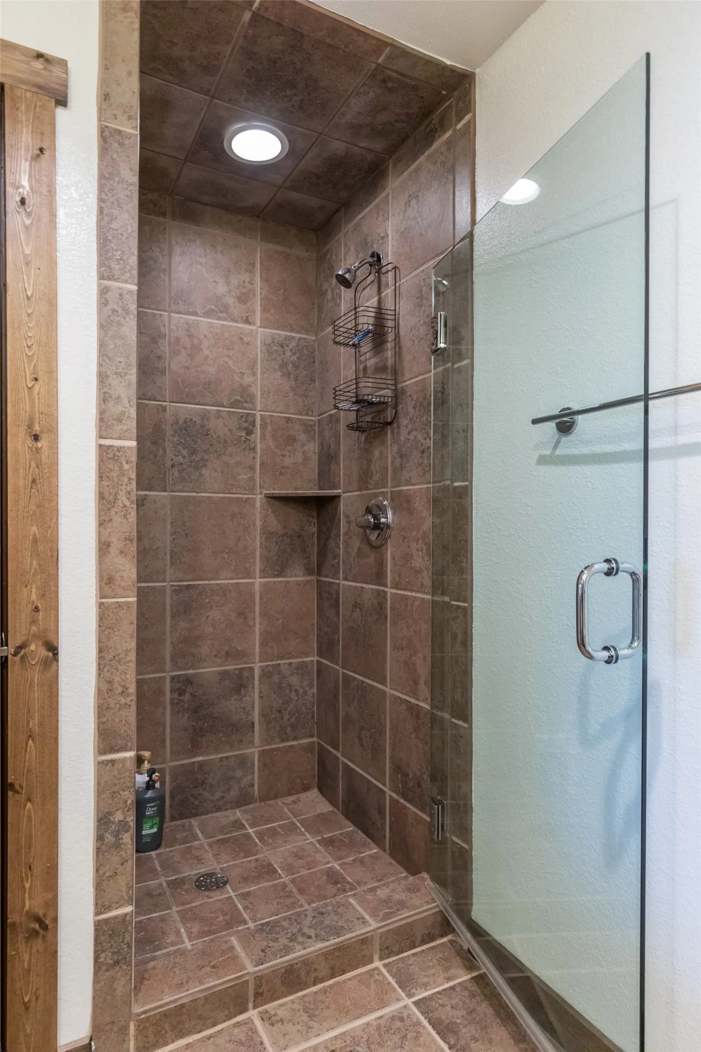 Single Family Residence For Sale in Brown County , 440 Lakeside Drive, Brownwood, Texas 76801, 6 Bedroom, 7 Bathroom, Garage spaces, 6,753 Sqft, built in 1977, Preowned, Price $2,225,000, mls#21224694, Real Estate Agent in Brownwood, Homes For Sale in Brown county, Homes For Sale in Brownwood, Realtor in Brownwood Texas, Real Estate Brokerage Independent Realty Texas, Luminita Cordes Realtor