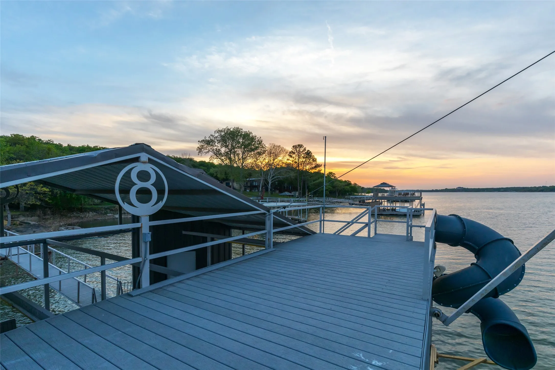 Single Family Residence For Sale in Brown County , 440 Lakeside Drive, Brownwood, Texas 76801, 6 Bedroom, 7 Bathroom, Garage spaces, 6,753 Sqft, built in 1977, Preowned, Price $2,225,000, mls#21224694, Real Estate Agent in Brownwood, Homes For Sale in Brown county, Homes For Sale in Brownwood, Realtor in Brownwood Texas, Real Estate Brokerage Independent Realty Texas, Luminita Cordes Realtor