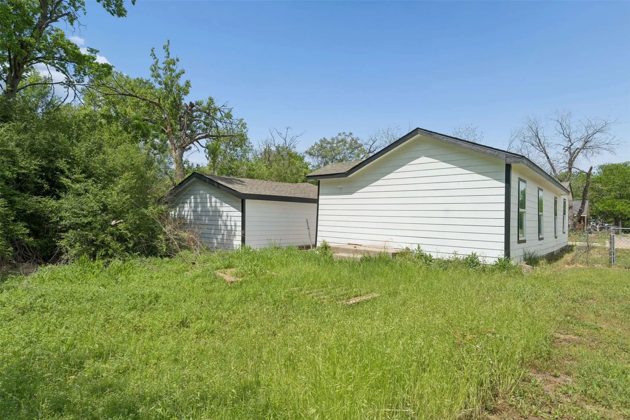 View of property exterior