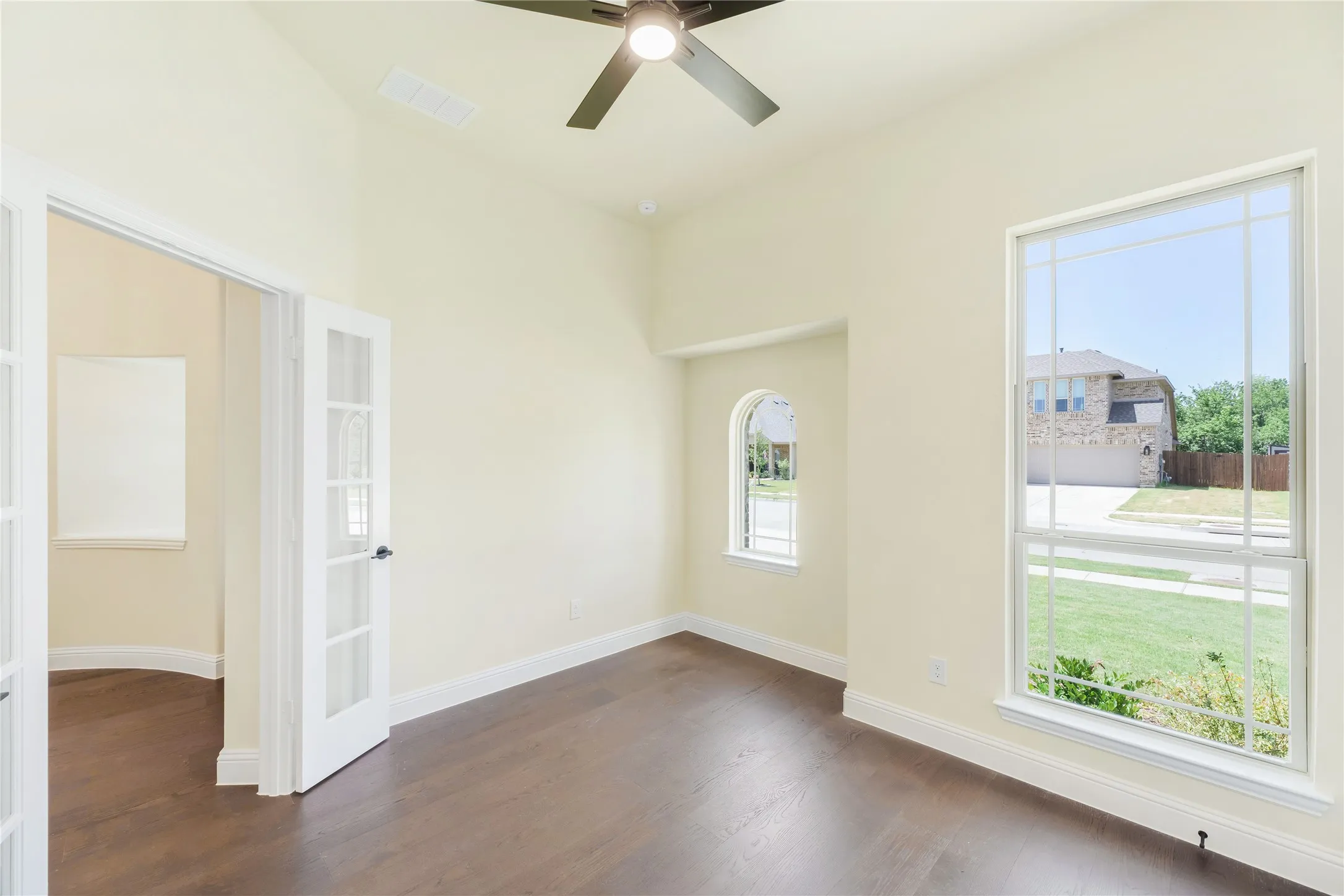Single Family Residence For Sale in Denton County , 177 Creekside Drive, Sanger, Texas 76266, 4 Bedroom, 3 Bathroom, 2 Garage spaces, 3,285 Sqft, built in 2026, New Construction - Incomplete, mls#21227531, Real Estate Agent in Sanger, Homes For Sale in Denton county, Homes For Sale in Sanger, Realtor in Sanger Texas, Real Estate Brokerage Independent Realty Texas, Luminita Cordes Realtor