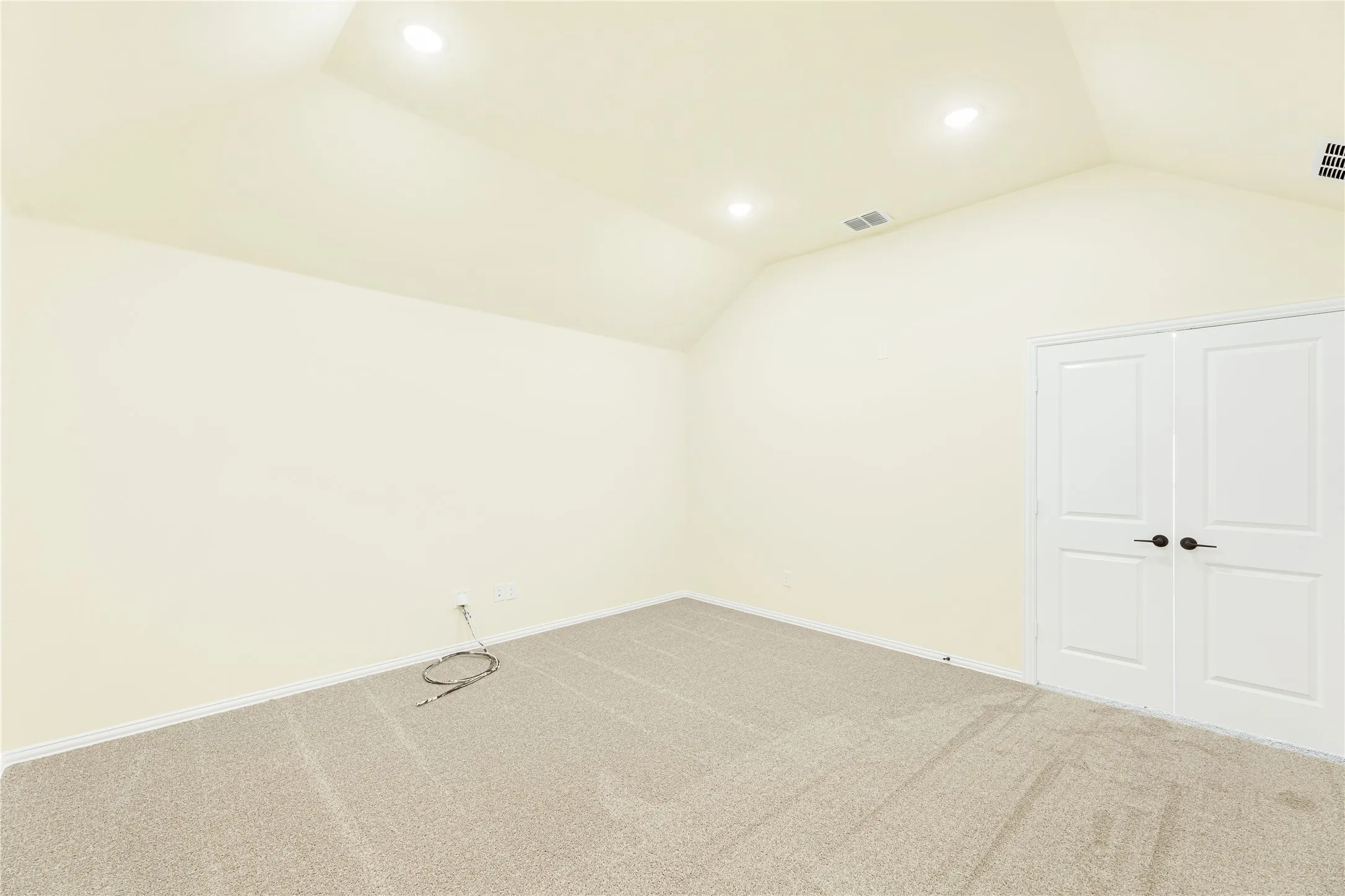 Single Family Residence For Sale in Denton County , 177 Creekside Drive, Sanger, Texas 76266, 4 Bedroom, 3 Bathroom, 2 Garage spaces, 3,285 Sqft, built in 2026, New Construction - Incomplete, mls#21227531, Real Estate Agent in Sanger, Homes For Sale in Denton county, Homes For Sale in Sanger, Realtor in Sanger Texas, Real Estate Brokerage Independent Realty Texas, Luminita Cordes Realtor