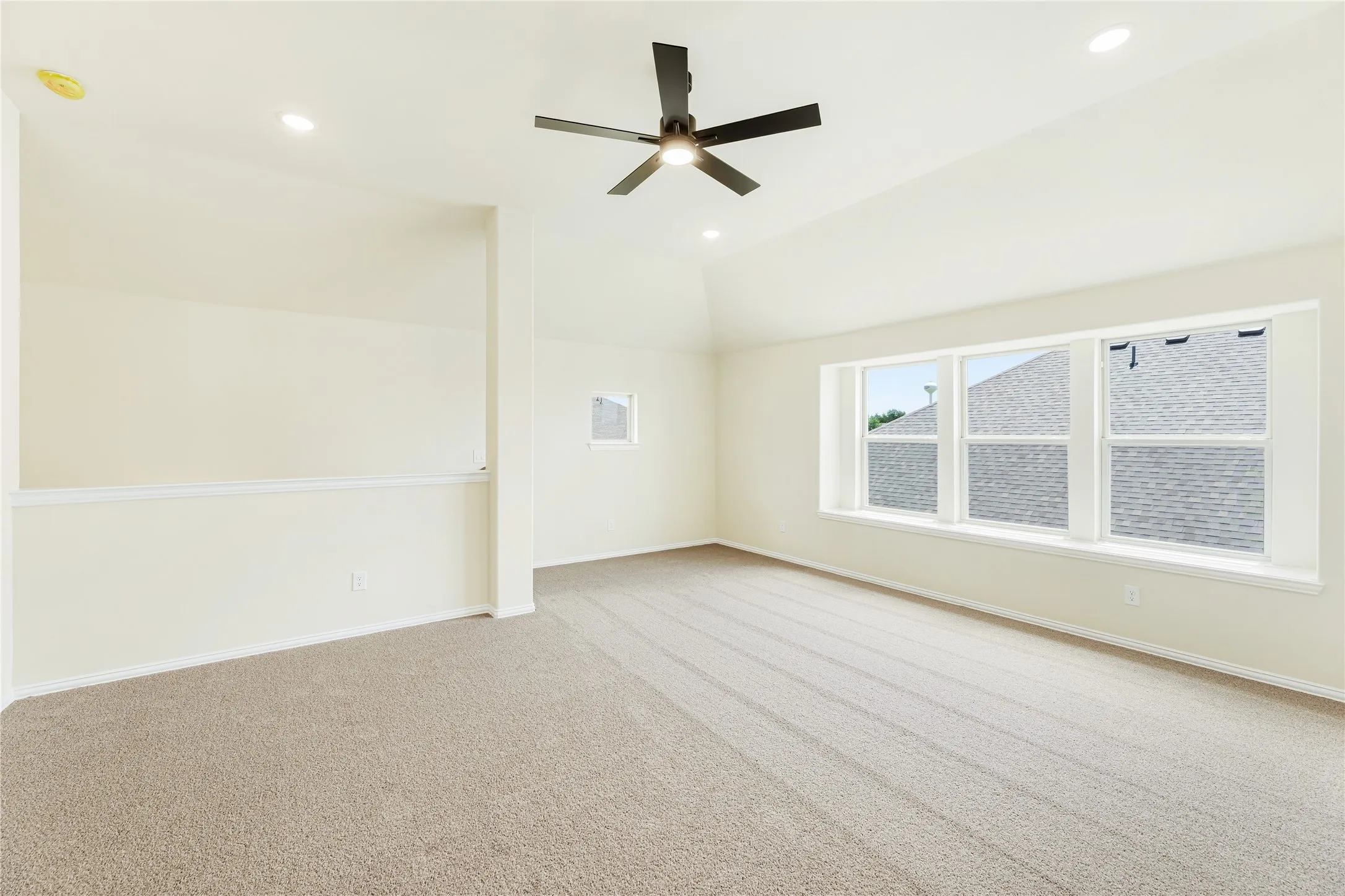 Single Family Residence For Sale in Denton County , 177 Creekside Drive, Sanger, Texas 76266, 4 Bedroom, 3 Bathroom, 2 Garage spaces, 3,285 Sqft, built in 2026, New Construction - Incomplete, mls#21227531, Real Estate Agent in Sanger, Homes For Sale in Denton county, Homes For Sale in Sanger, Realtor in Sanger Texas, Real Estate Brokerage Independent Realty Texas, Luminita Cordes Realtor