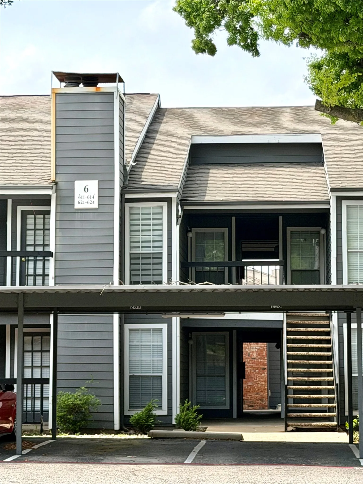Condominium For Sale in Collin County , 18333 Roehampton Drive 624, Dallas, Texas 75252, 2 Bedroom, 1 Bathroom, Garage spaces, 737 Sqft, built in 1985, mls#21228438, Real Estate Agent in Dallas, Homes For Sale in Collin county, Homes For Sale in Dallas, Realtor in Dallas Texas, Real Estate Brokerage Independent Realty Texas, Luminita Cordes Realtor