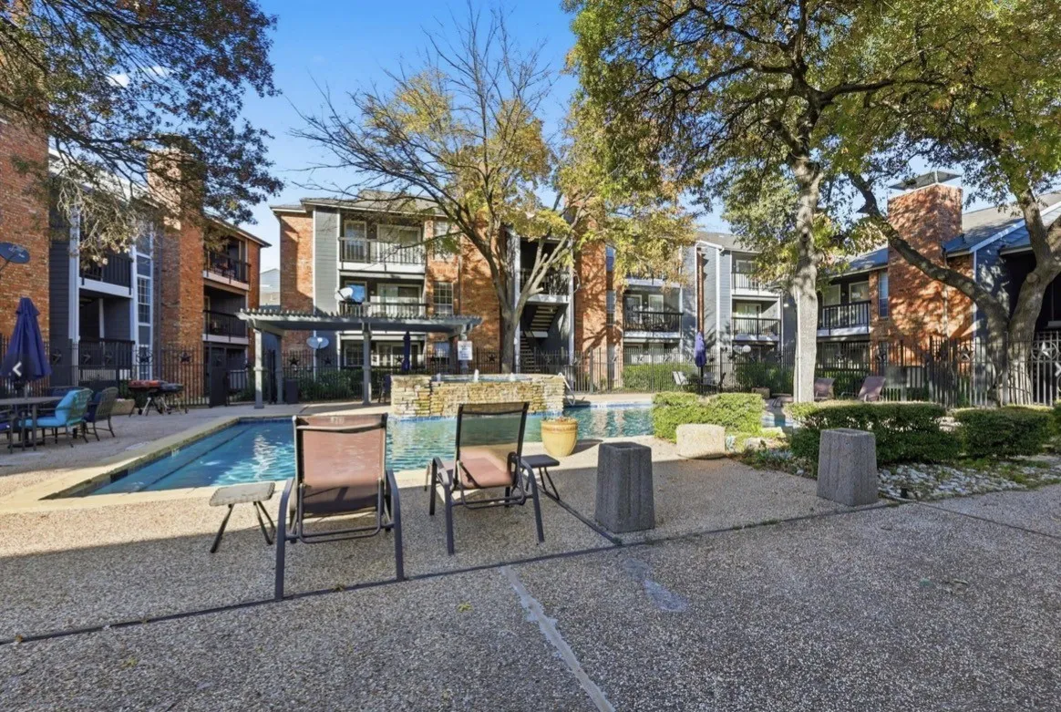 Condominium For Sale in Collin County , 18333 Roehampton Drive 624, Dallas, Texas 75252, 2 Bedroom, 1 Bathroom, Garage spaces, 737 Sqft, built in 1985, mls#21228438, Real Estate Agent in Dallas, Homes For Sale in Collin county, Homes For Sale in Dallas, Realtor in Dallas Texas, Real Estate Brokerage Independent Realty Texas, Luminita Cordes Realtor