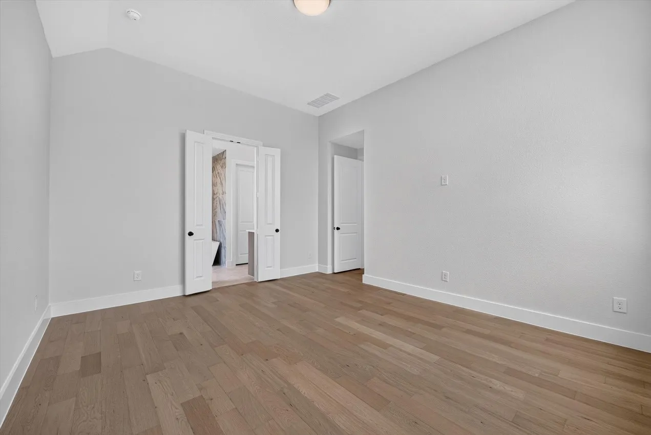 Single Family Residence For Sale in Denton County , 4018 Windy Point Road, Oak Point, Texas 75068, 4 Bedroom, 3 Bathroom, 2 Garage spaces, 2,485 Sqft, built in 2026, New Construction - Incomplete, mls#21228612, Real Estate Agent in Oak Point, Homes For Sale in Denton county, Homes For Sale in Oak Point, Realtor in Oak Point Texas, Real Estate Brokerage Independent Realty Texas, Luminita Cordes Realtor