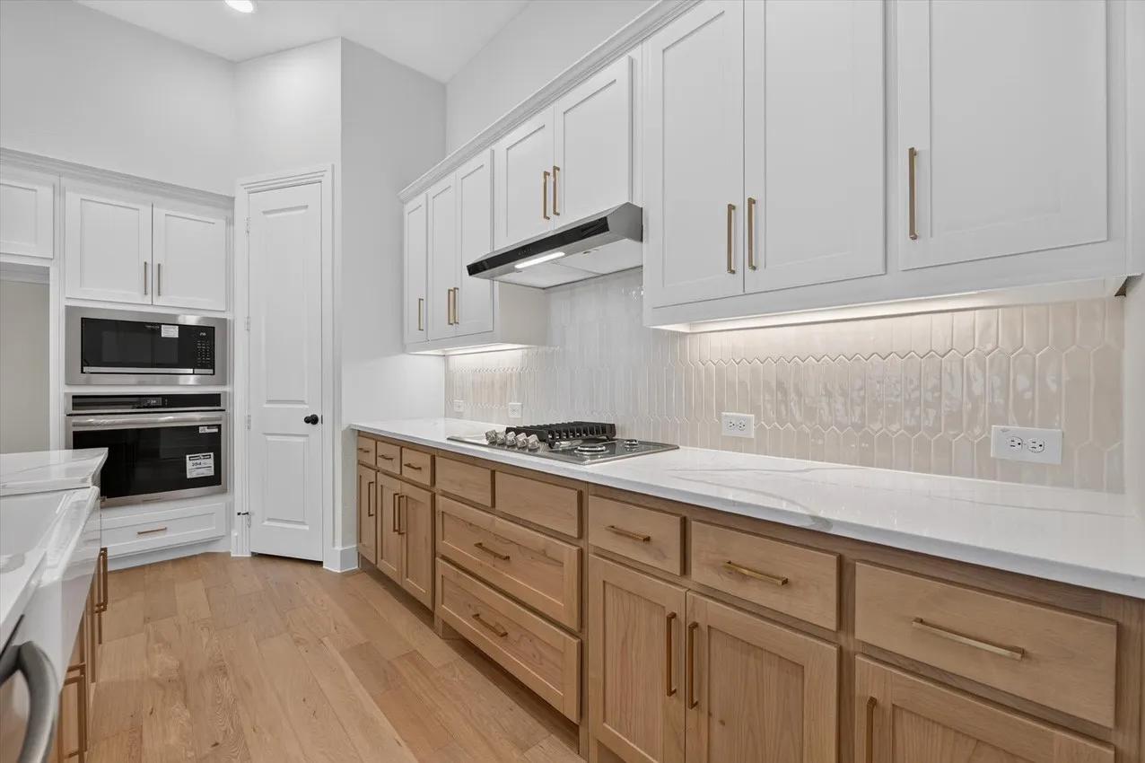 Single Family Residence For Sale in Denton County , 4018 Windy Point Road, Oak Point, Texas 75068, 4 Bedroom, 3 Bathroom, 2 Garage spaces, 2,485 Sqft, built in 2026, New Construction - Incomplete, mls#21228612, Real Estate Agent in Oak Point, Homes For Sale in Denton county, Homes For Sale in Oak Point, Realtor in Oak Point Texas, Real Estate Brokerage Independent Realty Texas, Luminita Cordes Realtor
