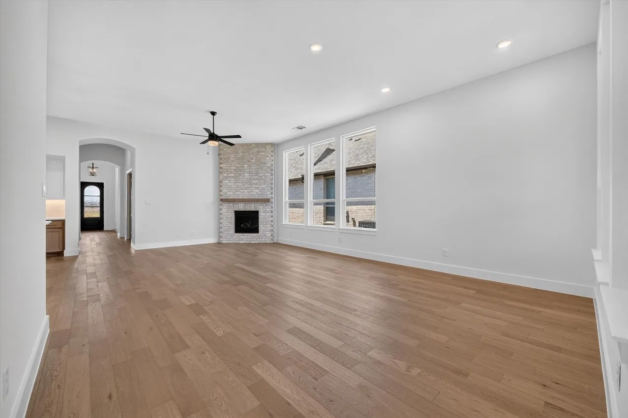 Single Family Residence For Sale in Denton County , 4018 Windy Point Road, Oak Point, Texas 75068, 4 Bedroom, 3 Bathroom, 2 Garage spaces, 2,485 Sqft, built in 2026, New Construction - Incomplete, mls#21228612, Real Estate Agent in Oak Point, Homes For Sale in Denton county, Homes For Sale in Oak Point, Realtor in Oak Point Texas, Real Estate Brokerage Independent Realty Texas, Luminita Cordes Realtor