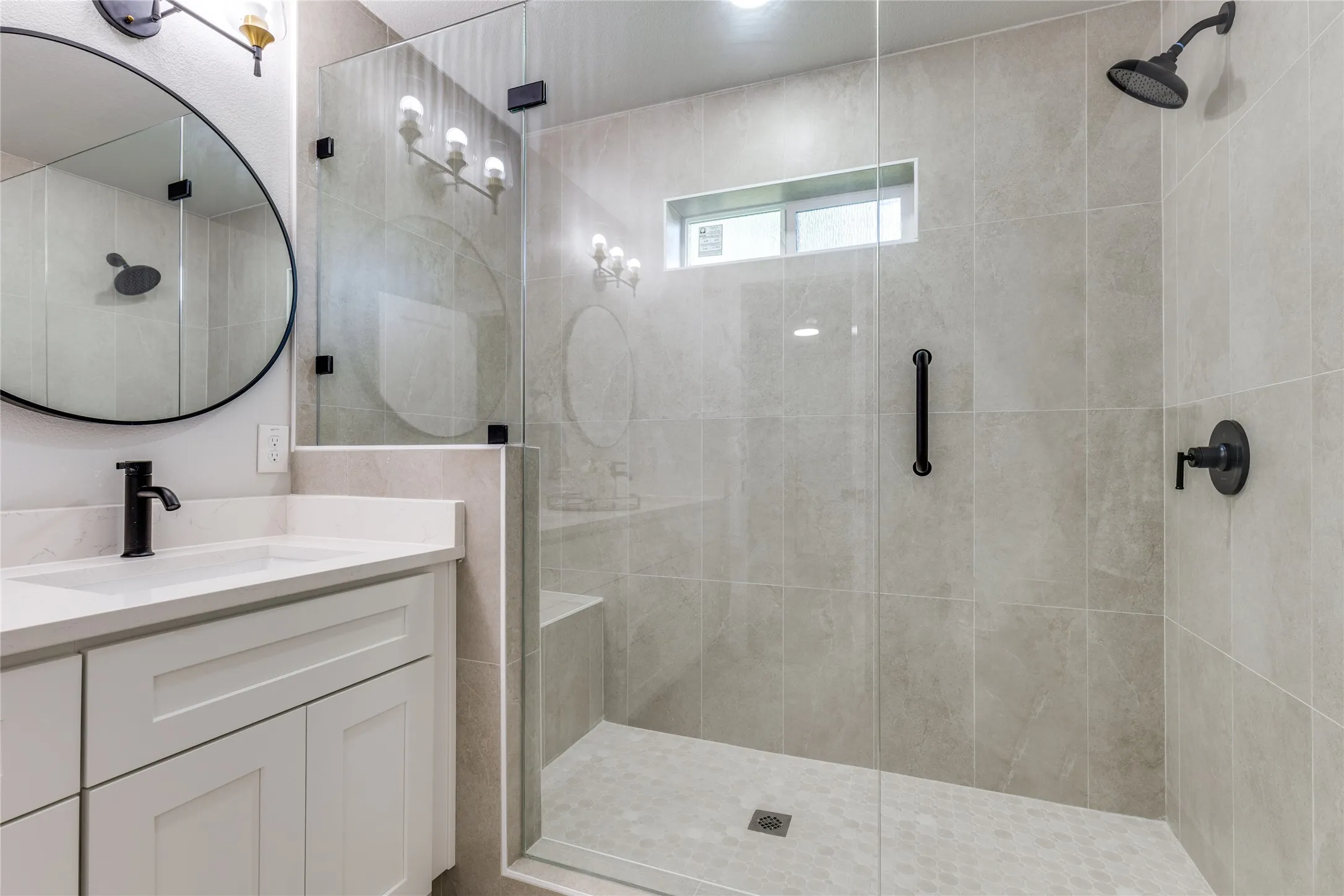 Single Family Residence For Sale in Dallas County , 14234 Queens Chapel Road, Farmers Branch, Texas 75234, 4 Bedroom, 3 Bathroom, 1 Garage spaces, 1,416 Sqft, built in 1960, Preowned, mls#21228421, Real Estate Agent in Farmers Branch, Homes For Sale in Dallas county, Homes For Sale in Farmers Branch, Realtor in Farmers Branch Texas, Real Estate Brokerage Independent Realty Texas, Luminita Cordes Realtor