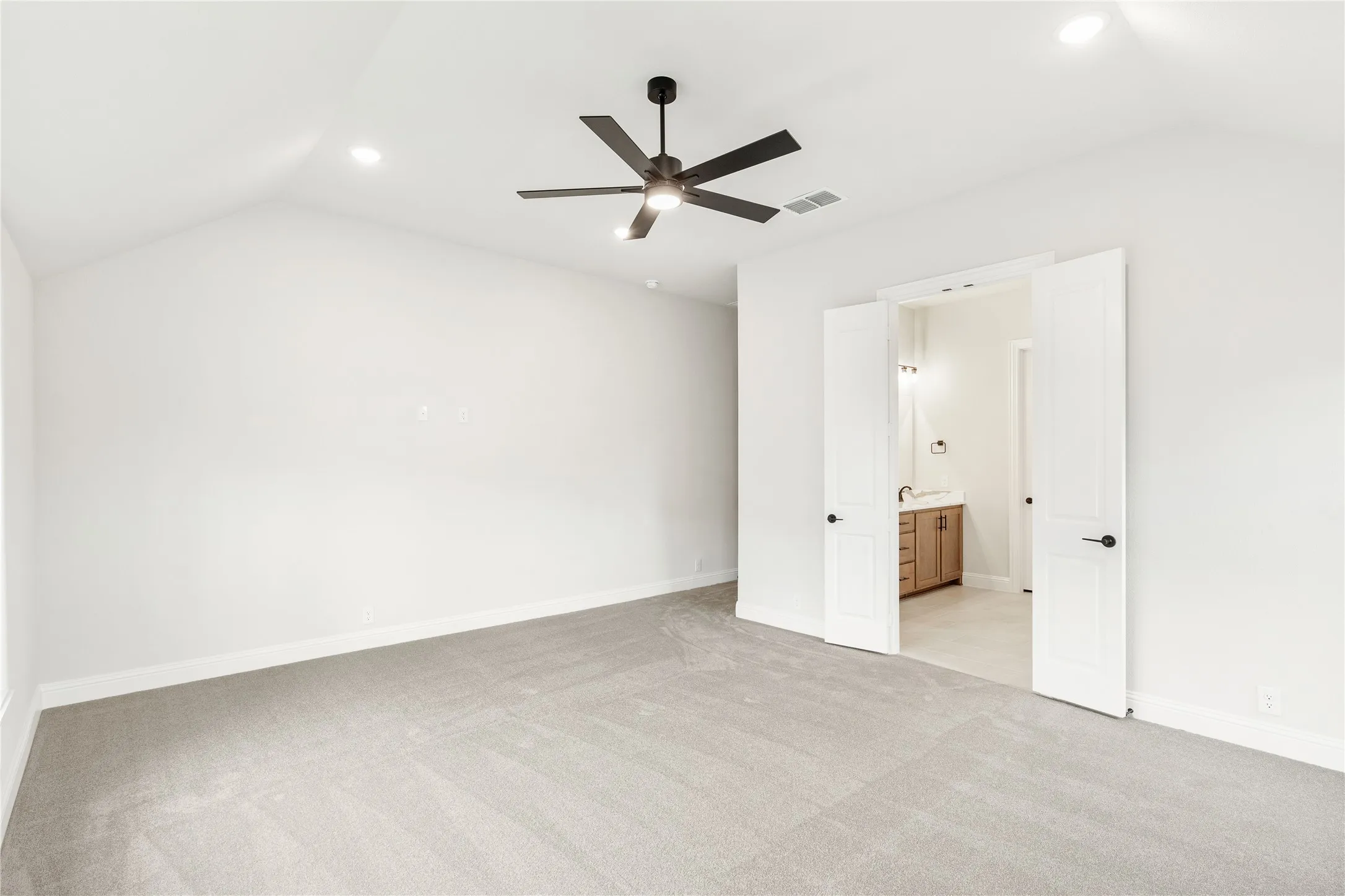 Single Family Residence For Sale in Tarrant County , 2309 Legacy Oaks Lane, Bedford, Texas 76021, 3 Bedroom, 3 Bathroom, 2 Garage spaces, 2,260 Sqft, built in 2026, New Construction - Incomplete, mls#21228668, Real Estate Agent in Bedford, Homes For Sale in Tarrant county, Homes For Sale in Bedford, Realtor in Bedford Texas, Real Estate Brokerage Independent Realty Texas, Luminita Cordes Realtor