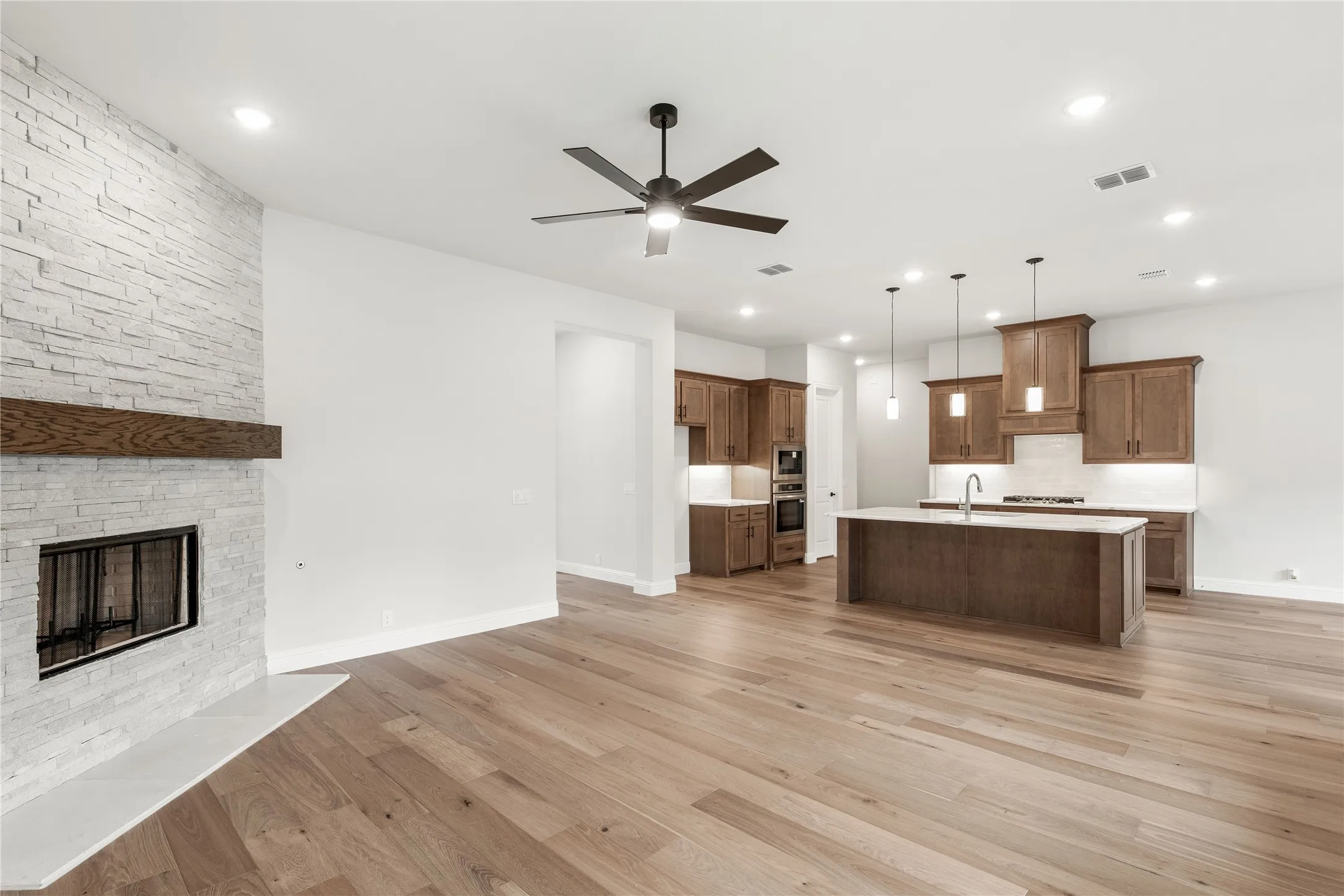 Single Family Residence For Sale in Tarrant County , 2309 Legacy Oaks Lane, Bedford, Texas 76021, 3 Bedroom, 3 Bathroom, 2 Garage spaces, 2,260 Sqft, built in 2026, New Construction - Incomplete, mls#21228668, Real Estate Agent in Bedford, Homes For Sale in Tarrant county, Homes For Sale in Bedford, Realtor in Bedford Texas, Real Estate Brokerage Independent Realty Texas, Luminita Cordes Realtor