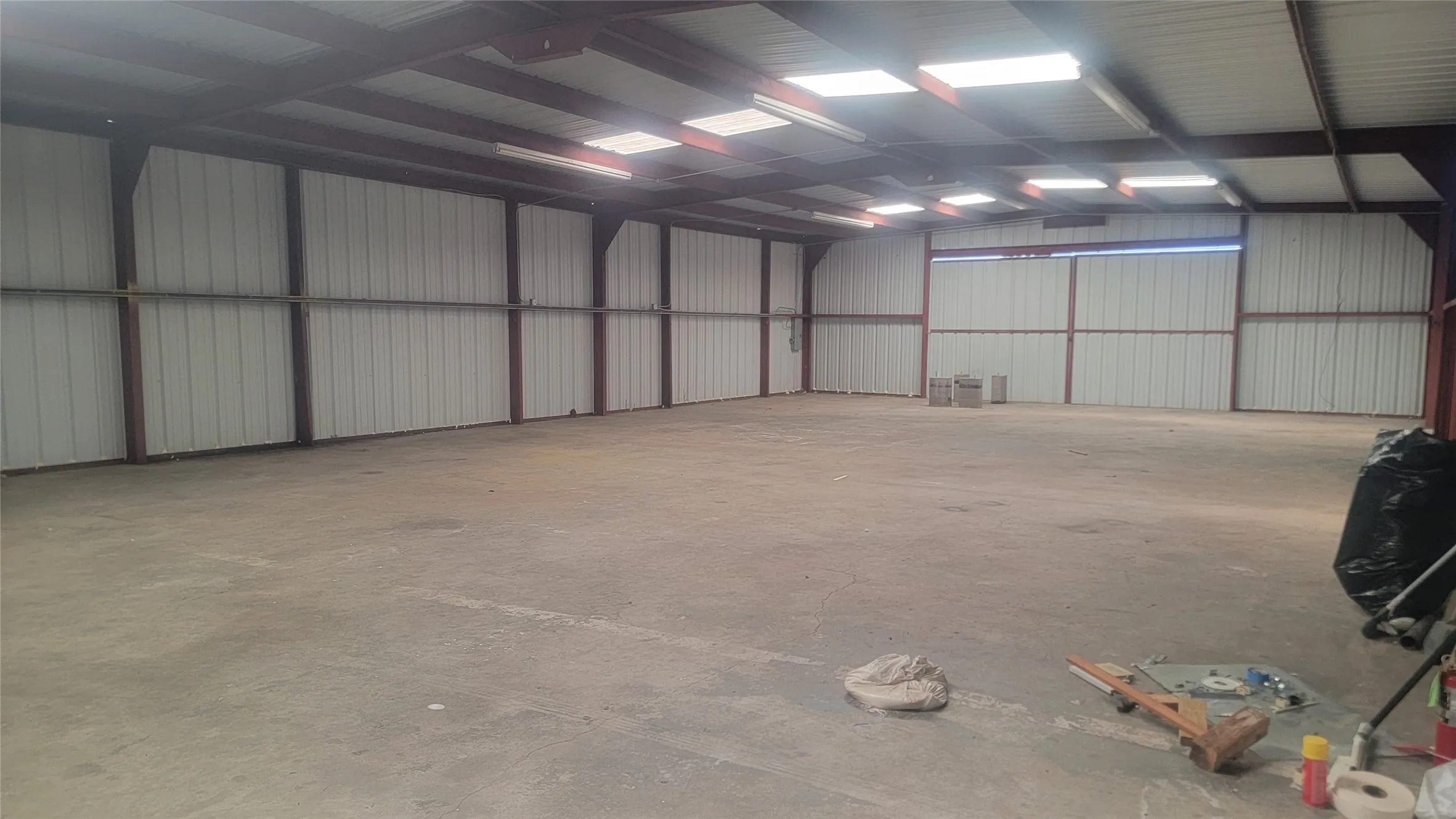 Business For Rent in Hunt County , 1969 Interstate Highway 30 W, Greenville, Texas 75402, 0, 0, Garage spaces, 0 Sqft, built in 1970, Preowned, mls#21228703, Real Estate Agent in Greenville, Homes For Rent in Hunt county, Homes For Rent in Greenville, Realtor in Greenville Texas, Real Estate Brokerage Independent Realty Texas, Luminita Cordes Realtor