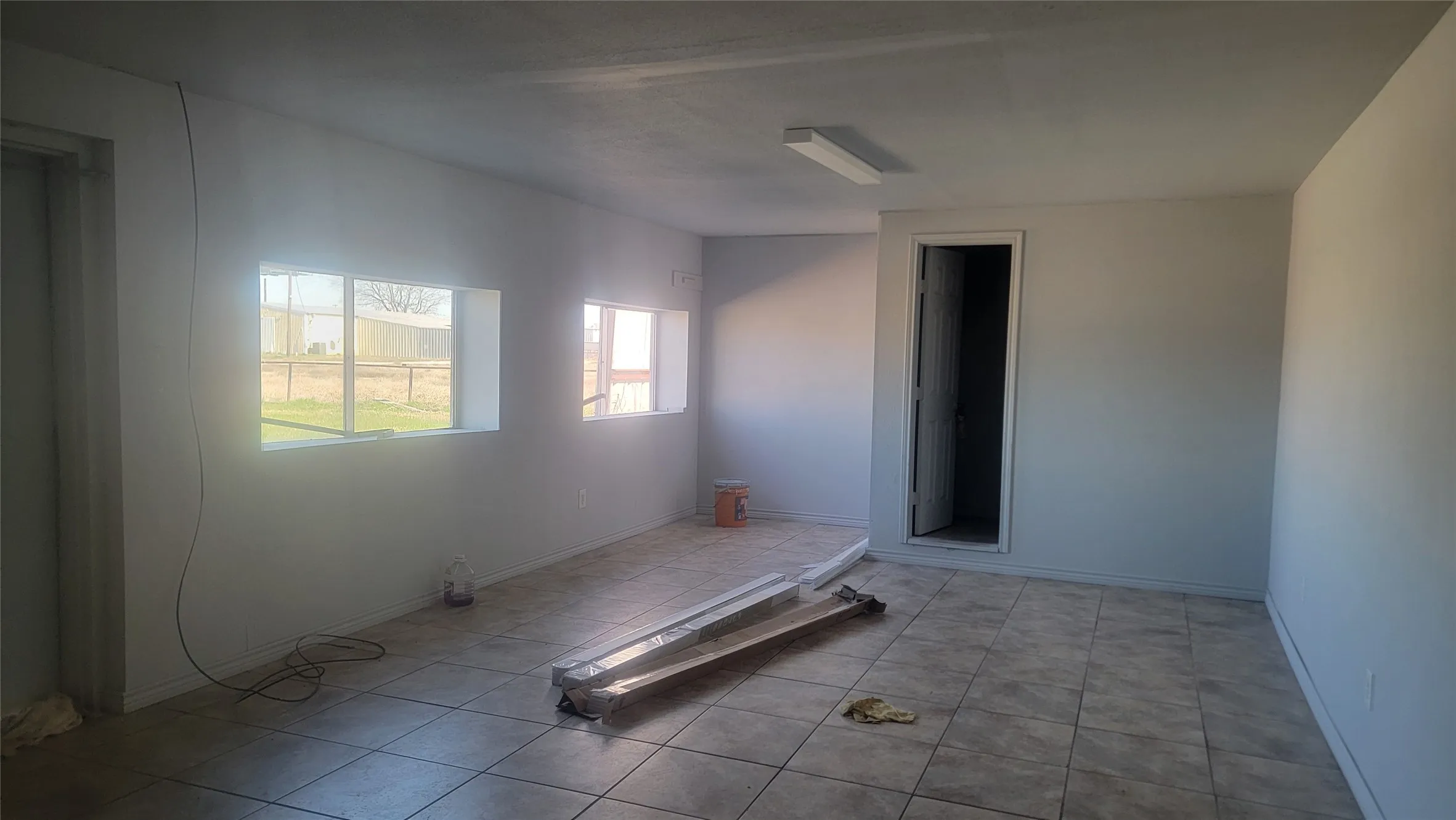 Business For Rent in Hunt County , 1969 Interstate Highway 30 W, Greenville, Texas 75402, 0, 0, Garage spaces, 0 Sqft, built in 1970, Preowned, mls#21228703, Real Estate Agent in Greenville, Homes For Rent in Hunt county, Homes For Rent in Greenville, Realtor in Greenville Texas, Real Estate Brokerage Independent Realty Texas, Luminita Cordes Realtor
